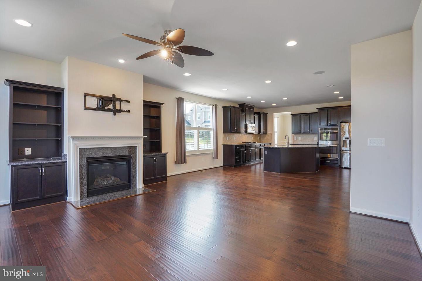 20903 ASHBURN HEIGHTS DR, ASHBURN, Virginia 20148, 5 Bedrooms Bedrooms, ,3 BathroomsBathrooms,Residential,For sale,20903 ASHBURN HEIGHTS DR,VALO2098796 MLS # VALO2098796