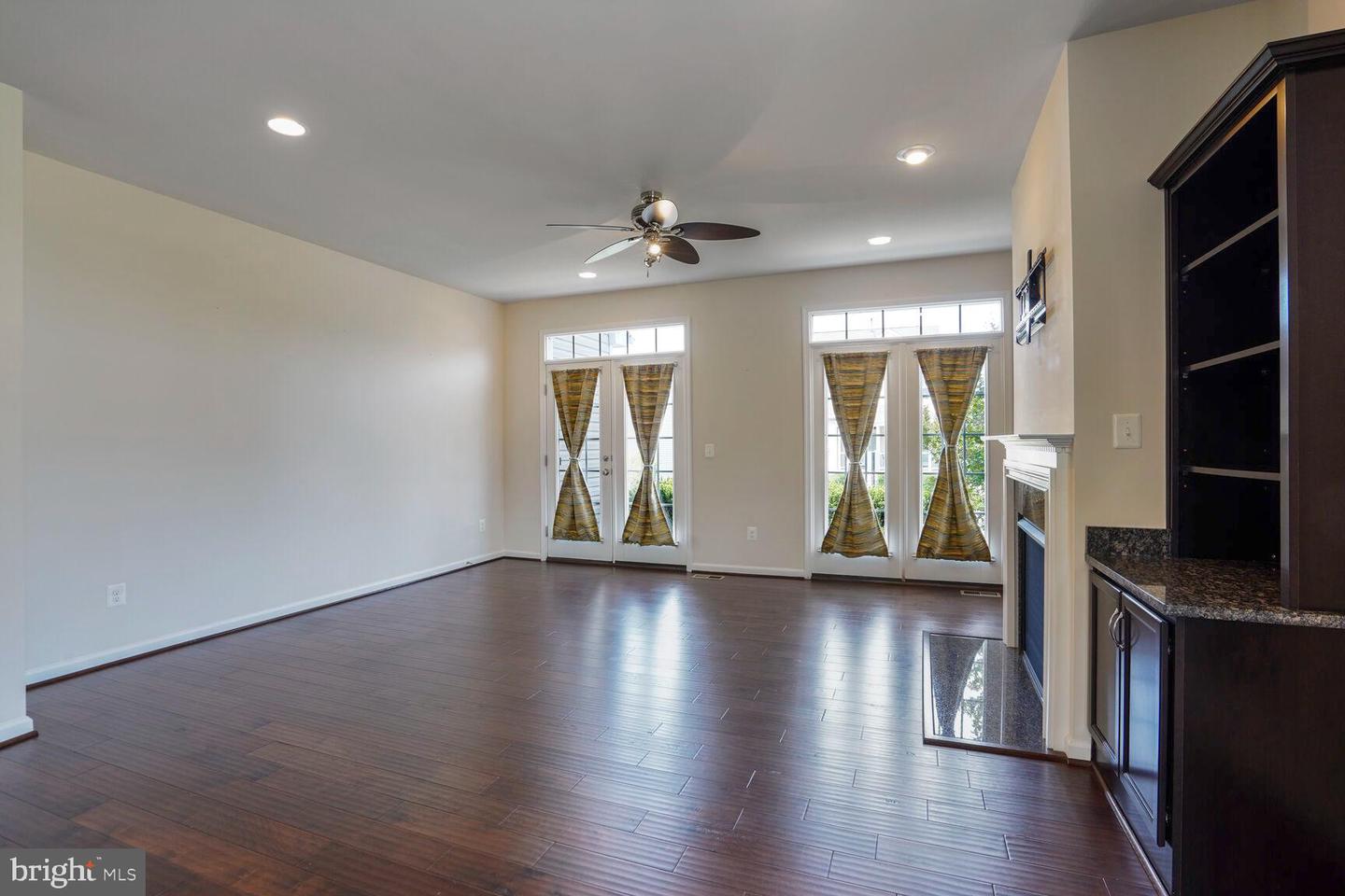 20903 ASHBURN HEIGHTS DR, ASHBURN, Virginia 20148, 5 Bedrooms Bedrooms, ,3 BathroomsBathrooms,Residential,For sale,20903 ASHBURN HEIGHTS DR,VALO2098796 MLS # VALO2098796