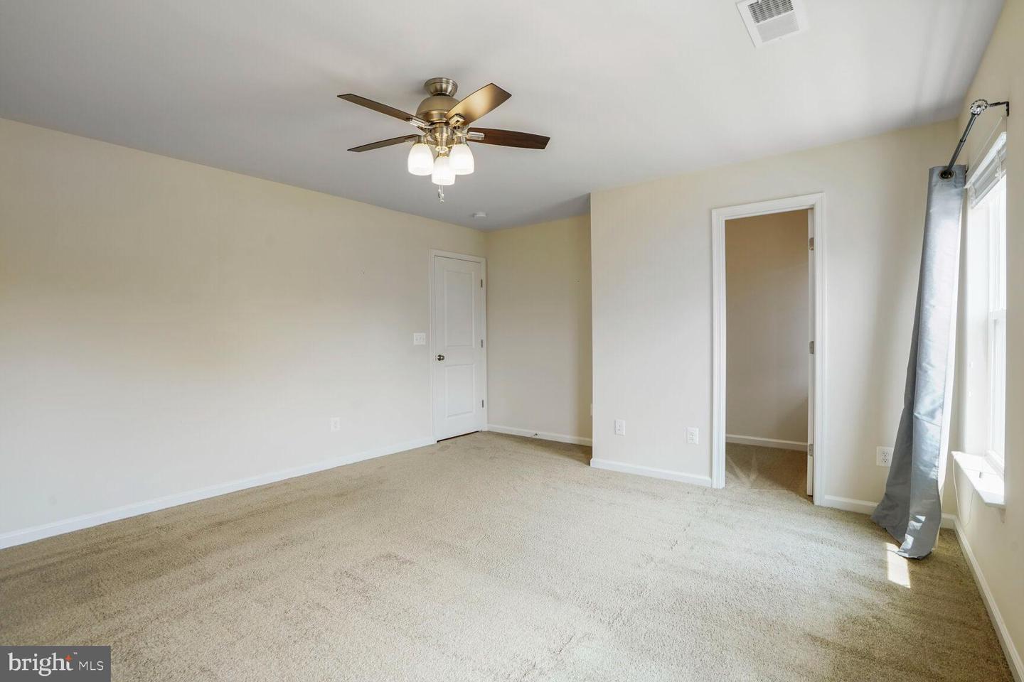 20903 ASHBURN HEIGHTS DR, ASHBURN, Virginia 20148, 5 Bedrooms Bedrooms, ,3 BathroomsBathrooms,Residential,For sale,20903 ASHBURN HEIGHTS DR,VALO2098796 MLS # VALO2098796