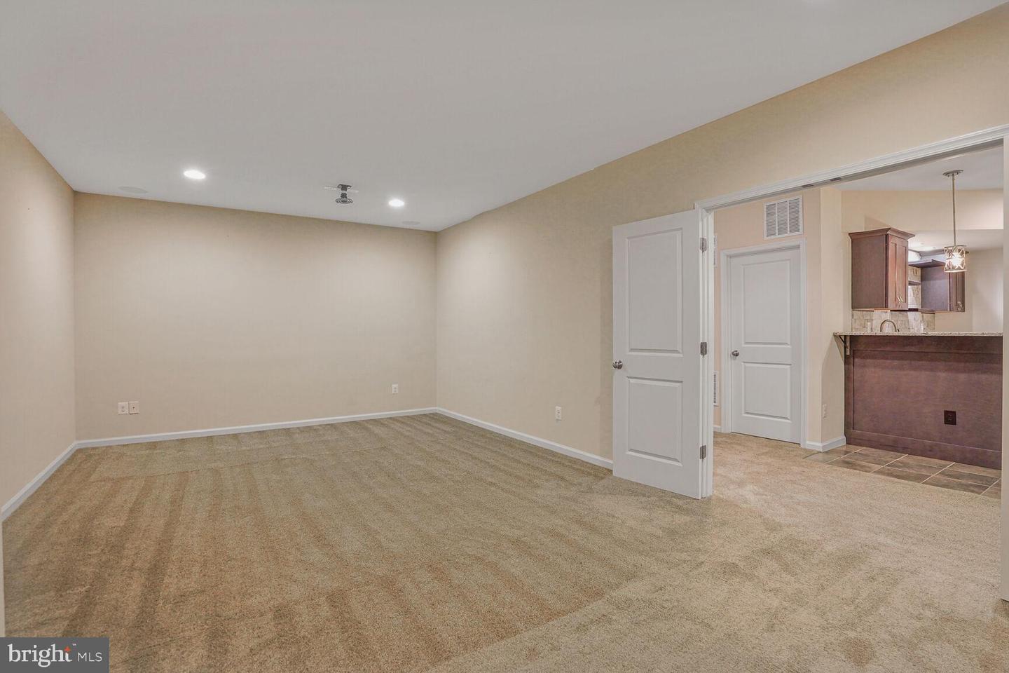 20903 ASHBURN HEIGHTS DR, ASHBURN, Virginia 20148, 5 Bedrooms Bedrooms, ,3 BathroomsBathrooms,Residential,For sale,20903 ASHBURN HEIGHTS DR,VALO2098796 MLS # VALO2098796