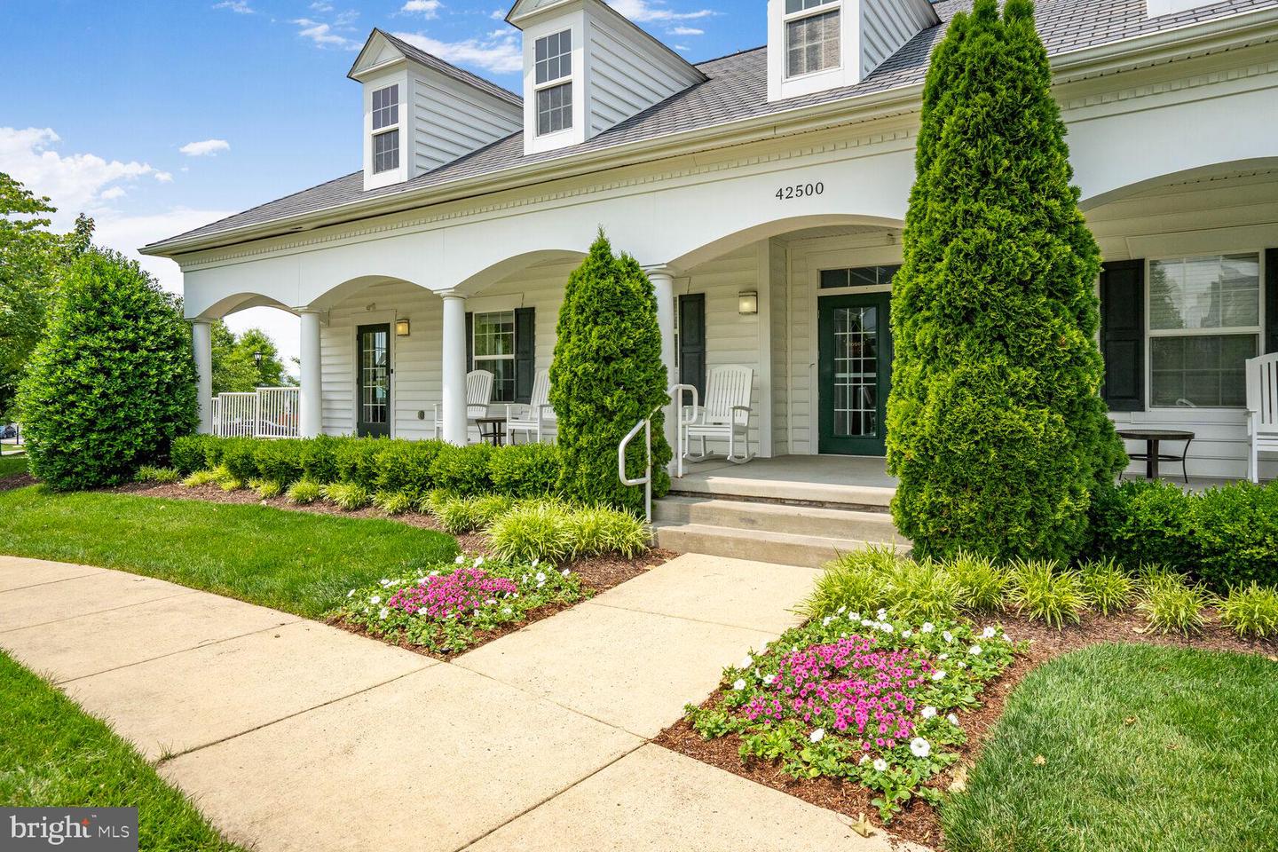 20903 ASHBURN HEIGHTS DR, ASHBURN, Virginia 20148, 5 Bedrooms Bedrooms, ,3 BathroomsBathrooms,Residential,For sale,20903 ASHBURN HEIGHTS DR,VALO2098796 MLS # VALO2098796
