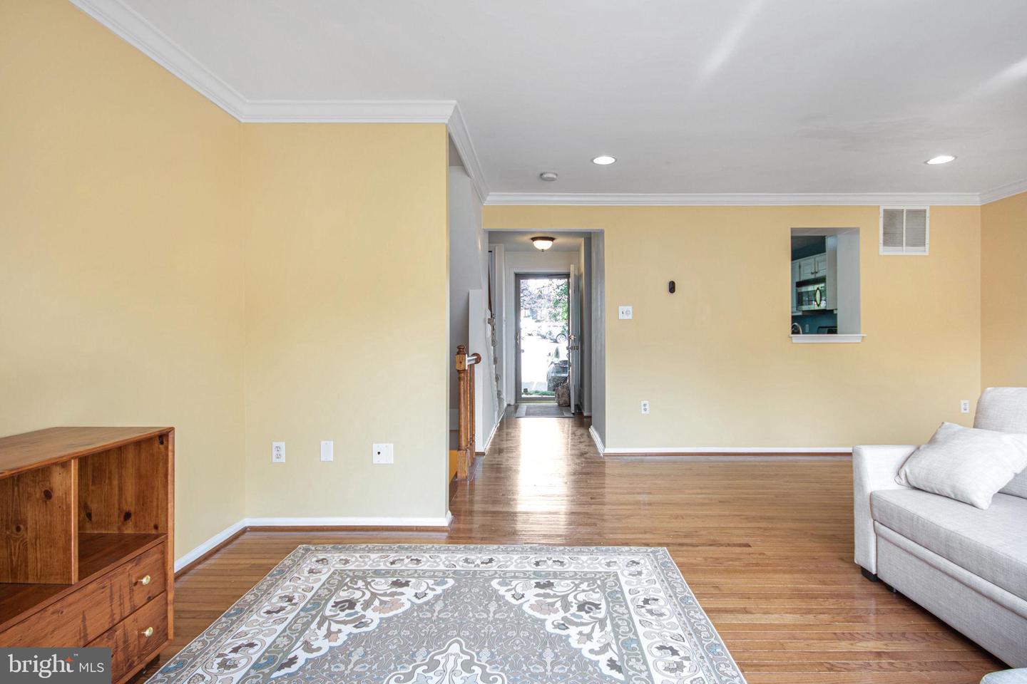 14445 SALISBURY PLAIN CT, CENTREVILLE, Virginia 20120, 2 Bedrooms Bedrooms, ,2 BathroomsBathrooms,Residential,For sale,14445 SALISBURY PLAIN CT,VAFX2245630 MLS # VAFX2245630