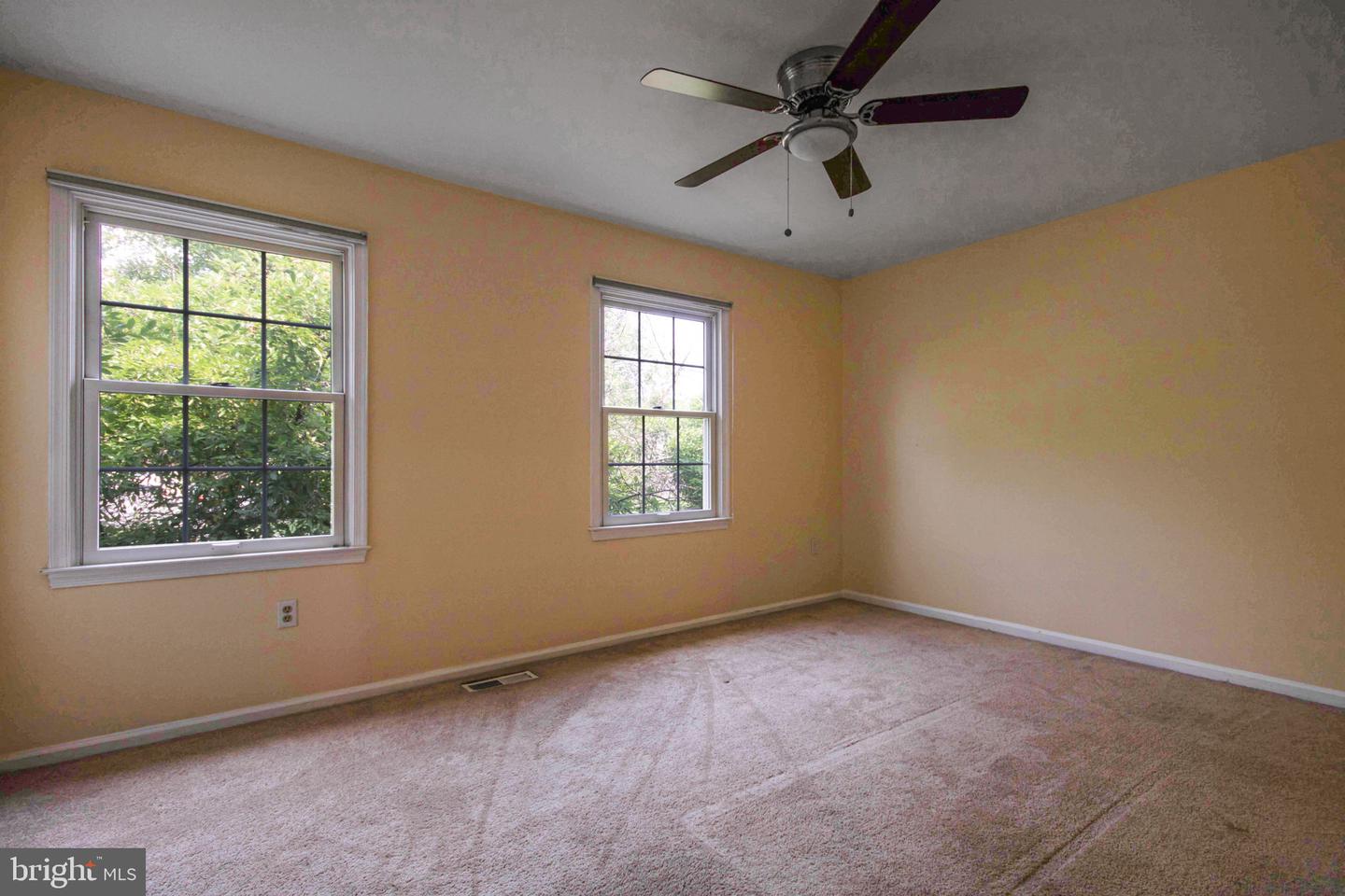 14445 SALISBURY PLAIN CT, CENTREVILLE, Virginia 20120, 2 Bedrooms Bedrooms, ,2 BathroomsBathrooms,Residential,For sale,14445 SALISBURY PLAIN CT,VAFX2245630 MLS # VAFX2245630