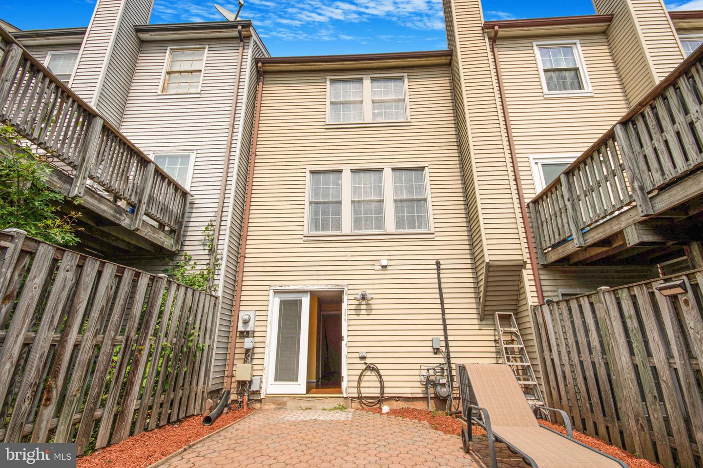 14445 SALISBURY PLAIN CT, CENTREVILLE, Virginia 20120, 2 Bedrooms Bedrooms, ,2 BathroomsBathrooms,Residential,For sale,14445 SALISBURY PLAIN CT,VAFX2245630 MLS # VAFX2245630