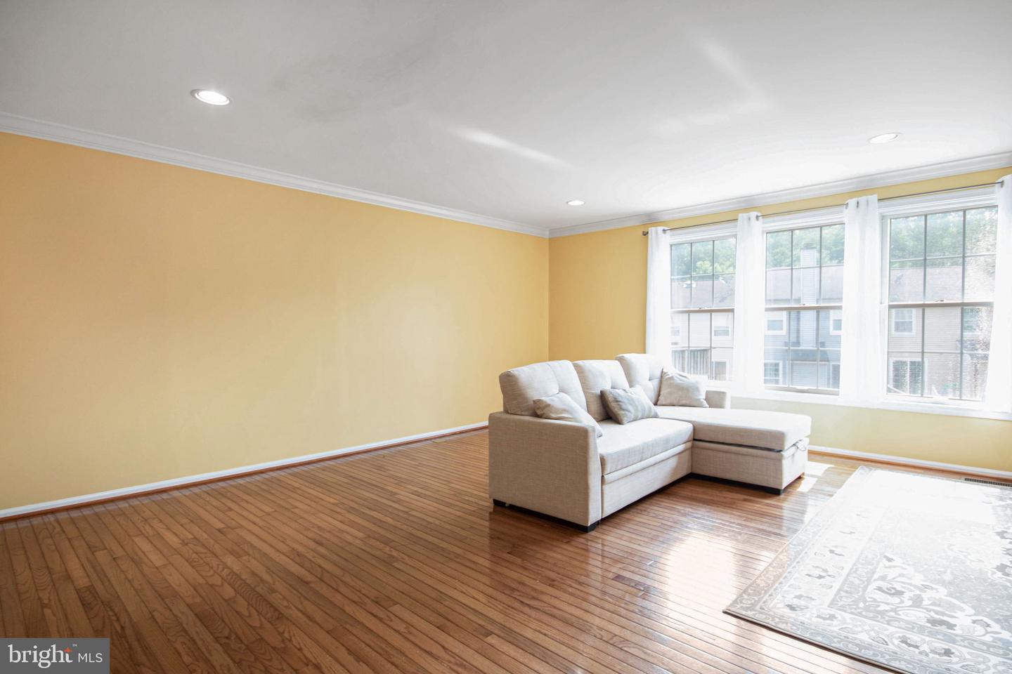 14445 SALISBURY PLAIN CT, CENTREVILLE, Virginia 20120, 2 Bedrooms Bedrooms, ,2 BathroomsBathrooms,Residential,For sale,14445 SALISBURY PLAIN CT,VAFX2245630 MLS # VAFX2245630