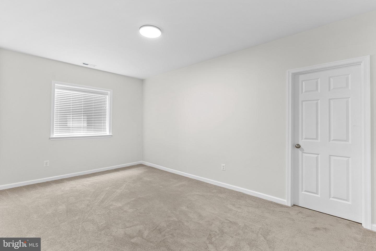 138 JEWEL BOX, STEPHENSON, Virginia 22656, 5 Bedrooms Bedrooms, ,3 BathroomsBathrooms,Residential,For sale,138 JEWEL BOX,VAFV2034660 MLS # VAFV2034660
