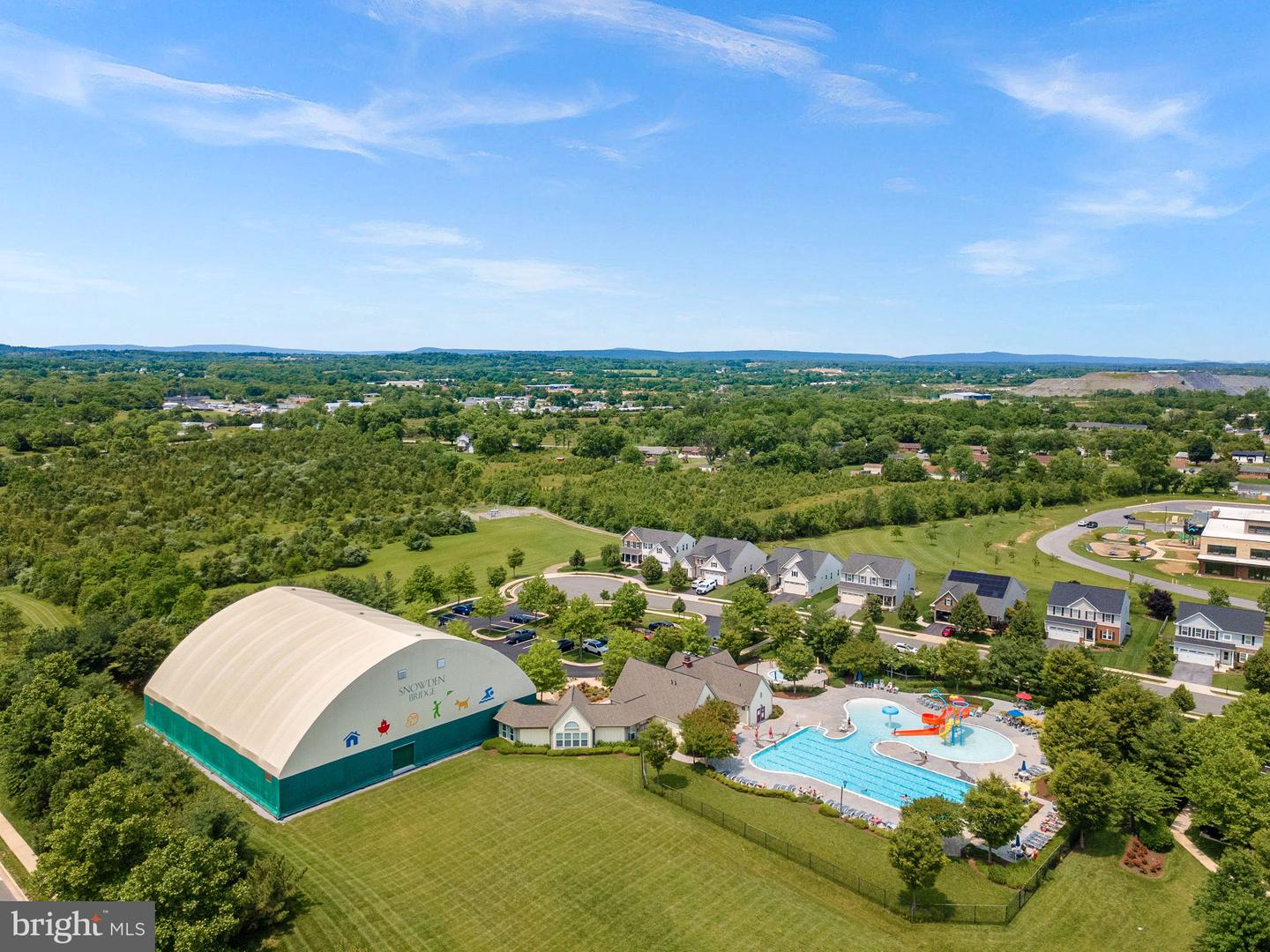 138 JEWEL BOX, STEPHENSON, Virginia 22656, 5 Bedrooms Bedrooms, ,3 BathroomsBathrooms,Residential,For sale,138 JEWEL BOX,VAFV2034660 MLS # VAFV2034660