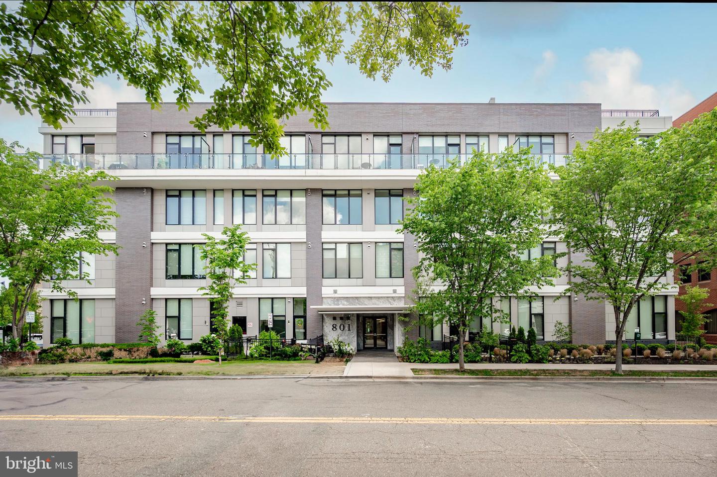 801 N FAIRFAX ST #314, ALEXANDRIA, Virginia 22314, 2 Bedrooms Bedrooms, 1 Room Rooms,2 BathroomsBathrooms,Residential,For sale,801 N FAIRFAX ST #314,VAAX2046154 MLS # VAAX2046154