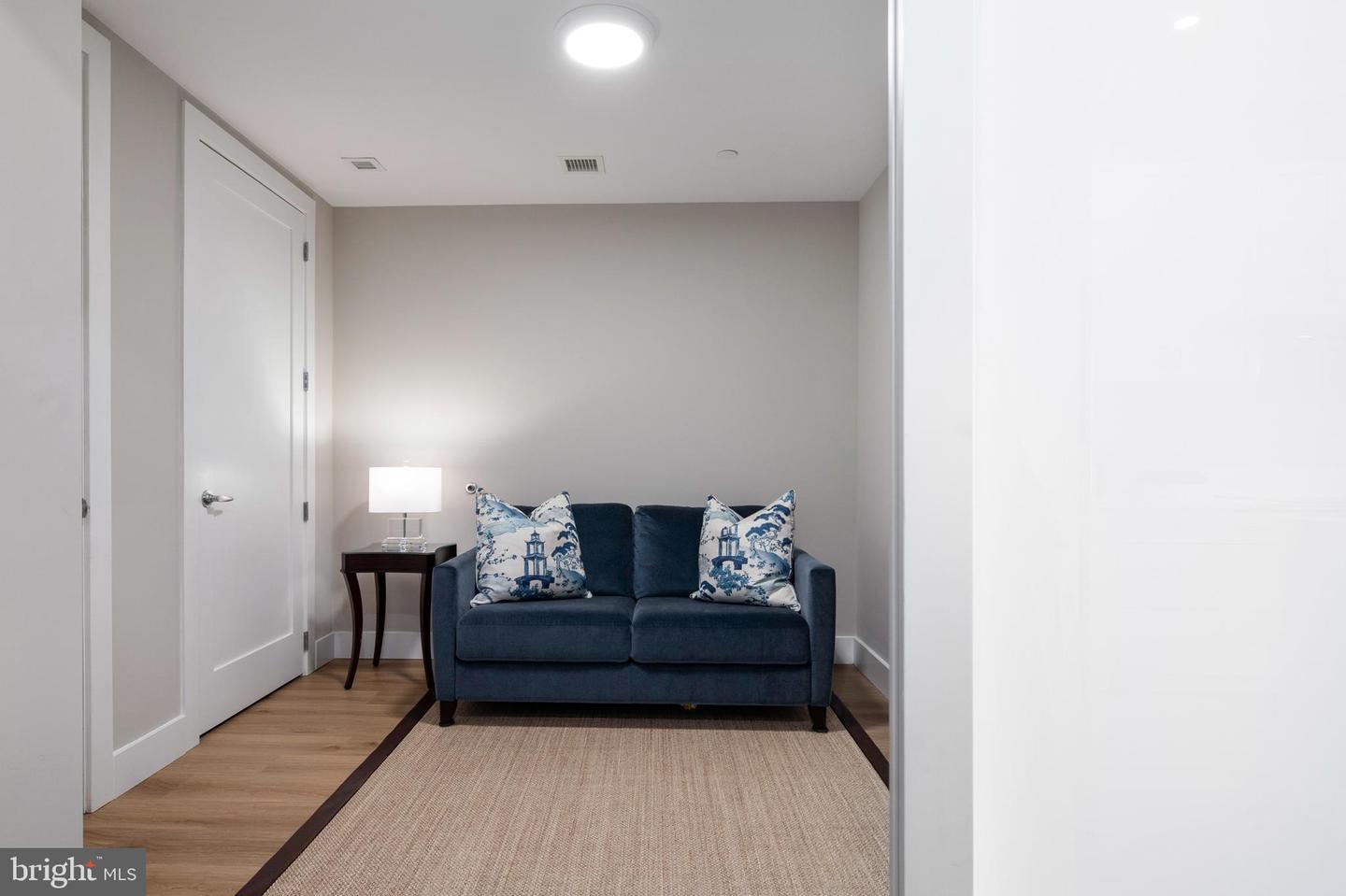 801 N FAIRFAX ST #314, ALEXANDRIA, Virginia 22314, 2 Bedrooms Bedrooms, 1 Room Rooms,2 BathroomsBathrooms,Residential,For sale,801 N FAIRFAX ST #314,VAAX2046154 MLS # VAAX2046154