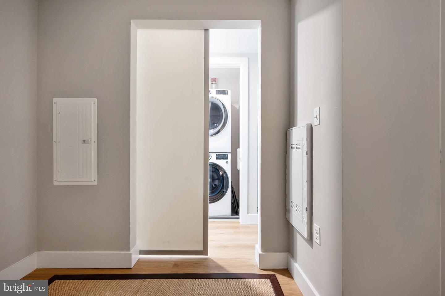 801 N FAIRFAX ST #314, ALEXANDRIA, Virginia 22314, 2 Bedrooms Bedrooms, 1 Room Rooms,2 BathroomsBathrooms,Residential,For sale,801 N FAIRFAX ST #314,VAAX2046154 MLS # VAAX2046154