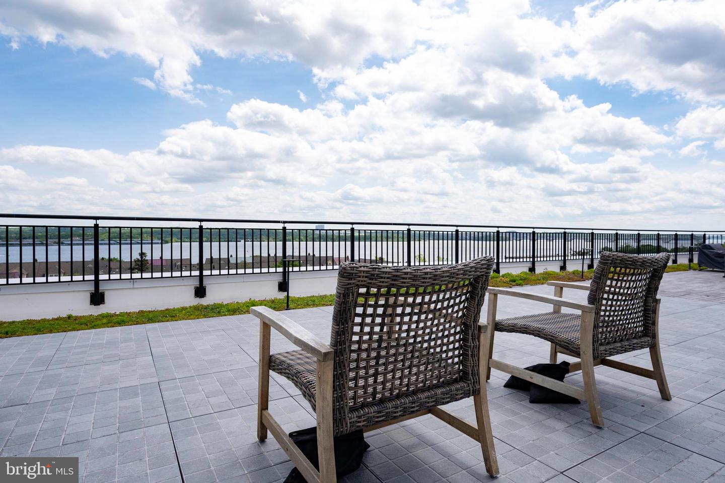 801 N FAIRFAX ST #314, ALEXANDRIA, Virginia 22314, 2 Bedrooms Bedrooms, 1 Room Rooms,2 BathroomsBathrooms,Residential,For sale,801 N FAIRFAX ST #314,VAAX2046154 MLS # VAAX2046154