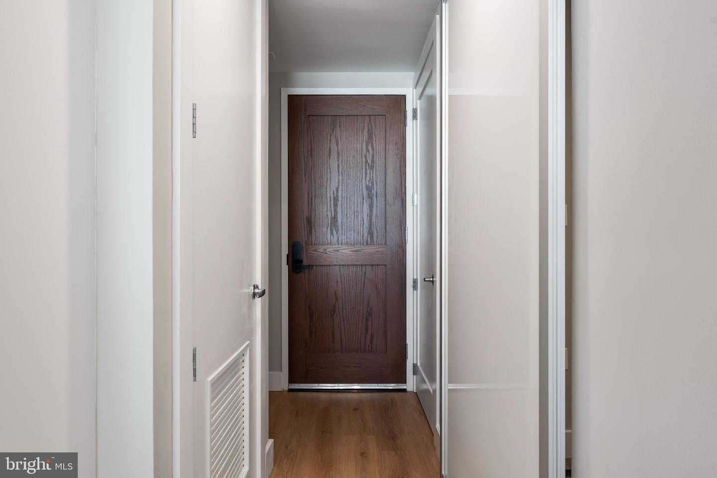 801 N FAIRFAX ST #314, ALEXANDRIA, Virginia 22314, 2 Bedrooms Bedrooms, 1 Room Rooms,2 BathroomsBathrooms,Residential,For sale,801 N FAIRFAX ST #314,VAAX2046154 MLS # VAAX2046154