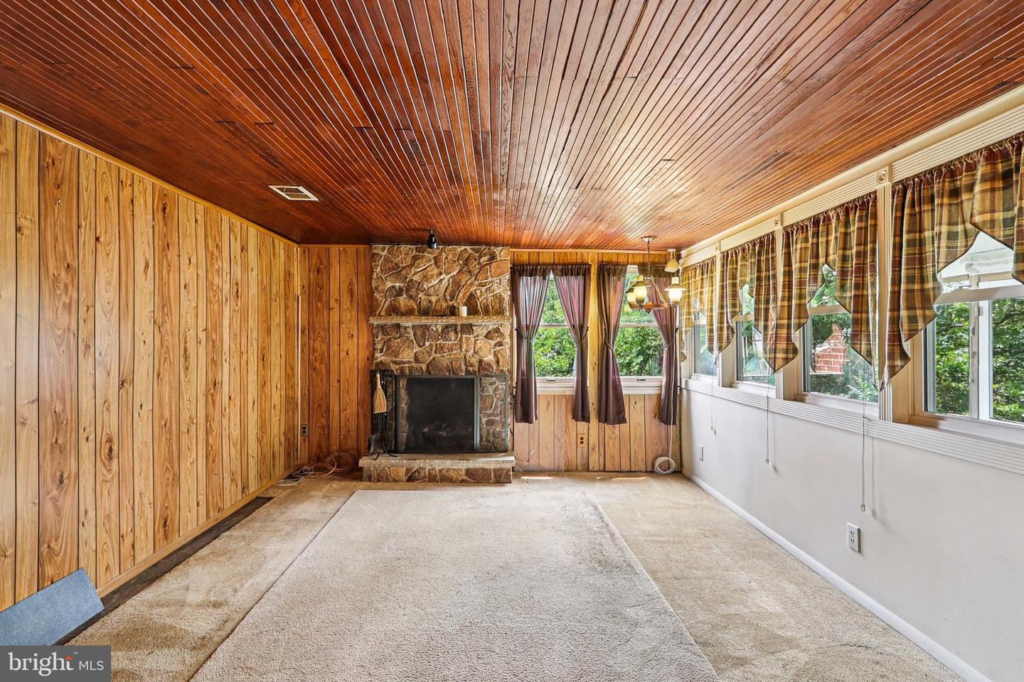 3126 WESTLEY RD, FALLS CHURCH, Virginia 22042, 3 Bedrooms Bedrooms, ,1 BathroomBathrooms,Residential,For sale,3126 WESTLEY RD,VAFX2245812 MLS # VAFX2245812