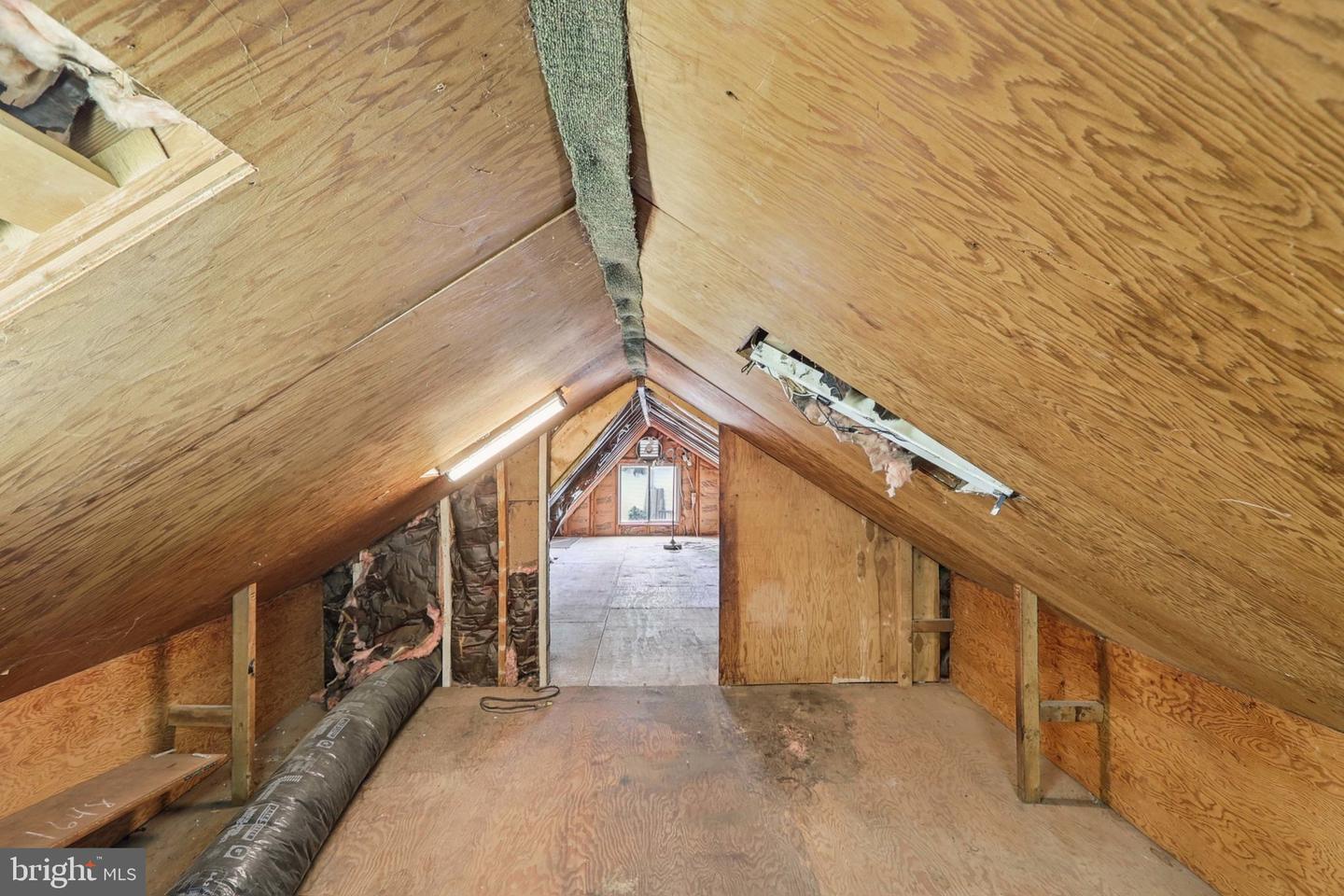 3126 WESTLEY RD, FALLS CHURCH, Virginia 22042, 3 Bedrooms Bedrooms, ,1 BathroomBathrooms,Residential,For sale,3126 WESTLEY RD,VAFX2245812 MLS # VAFX2245812