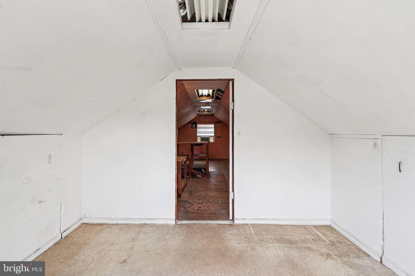 3126 WESTLEY RD, FALLS CHURCH, Virginia 22042, 3 Bedrooms Bedrooms, ,1 BathroomBathrooms,Residential,For sale,3126 WESTLEY RD,VAFX2245812 MLS # VAFX2245812