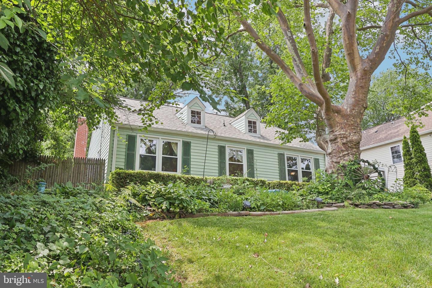 3126 WESTLEY RD, FALLS CHURCH, Virginia 22042, 3 Bedrooms Bedrooms, ,1 BathroomBathrooms,Residential,For sale,3126 WESTLEY RD,VAFX2245812 MLS # VAFX2245812