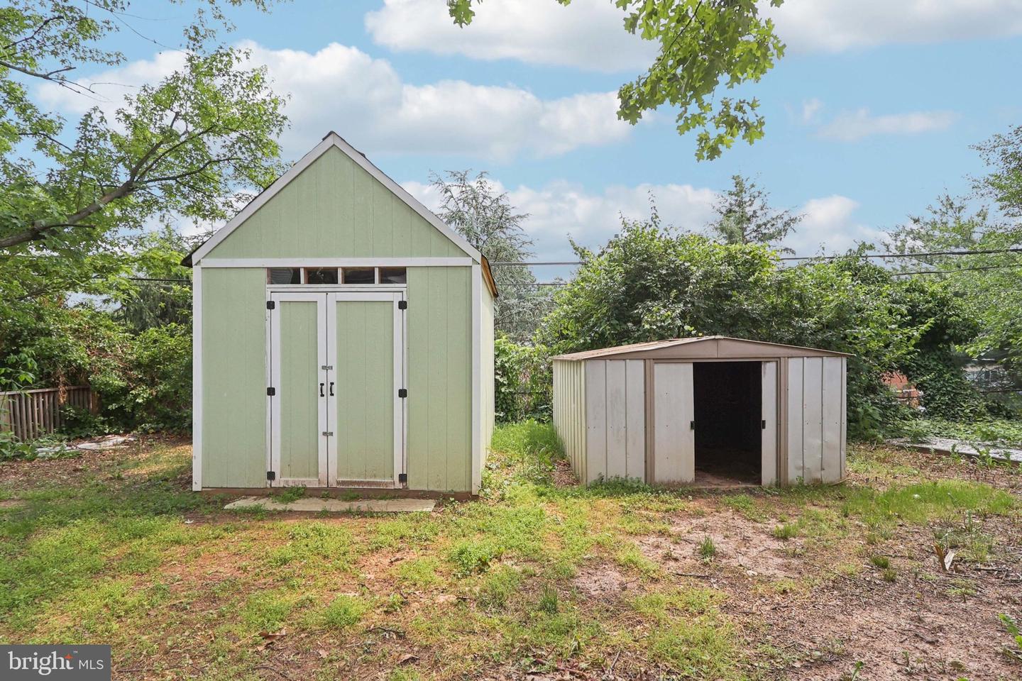 3126 WESTLEY RD, FALLS CHURCH, Virginia 22042, 3 Bedrooms Bedrooms, ,1 BathroomBathrooms,Residential,For sale,3126 WESTLEY RD,VAFX2245812 MLS # VAFX2245812