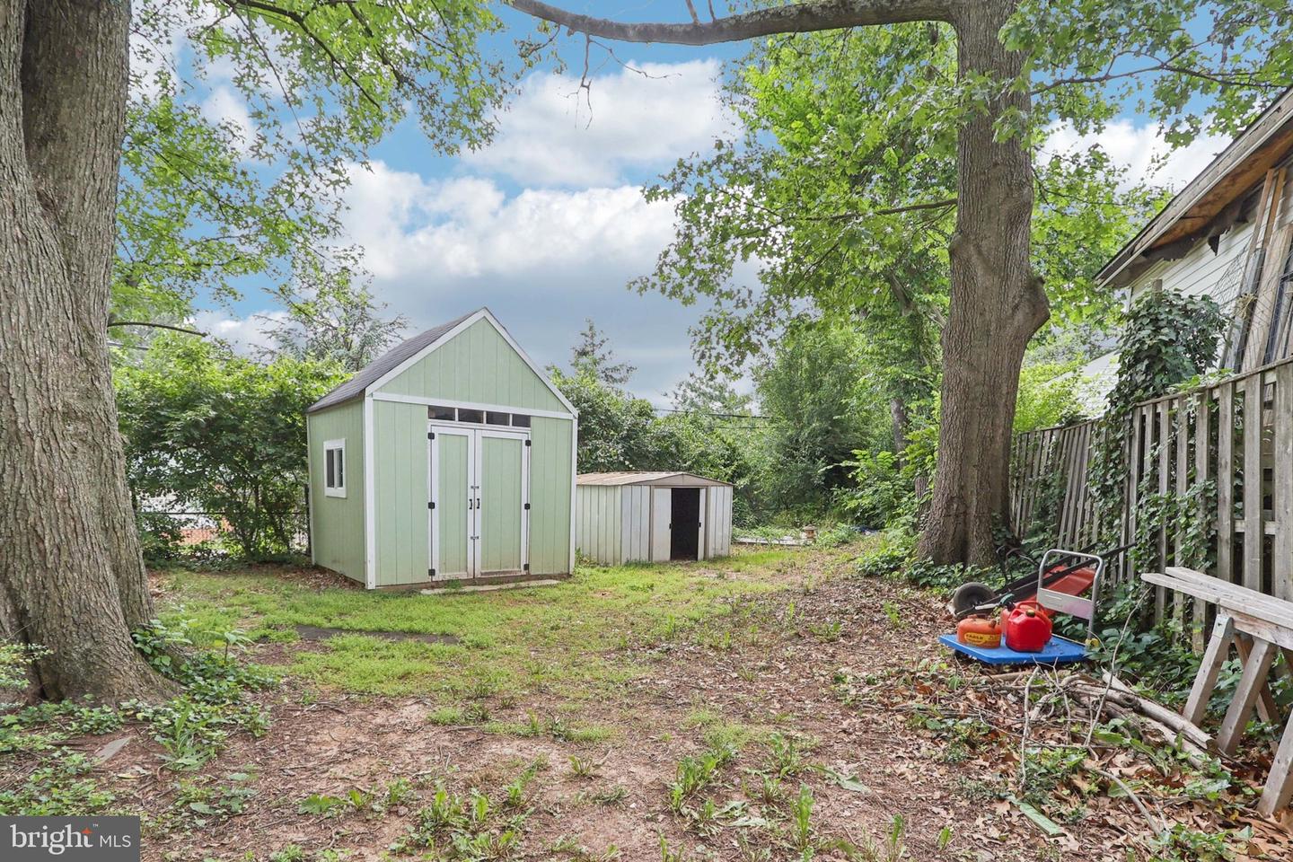 3126 WESTLEY RD, FALLS CHURCH, Virginia 22042, 3 Bedrooms Bedrooms, ,1 BathroomBathrooms,Residential,For sale,3126 WESTLEY RD,VAFX2245812 MLS # VAFX2245812