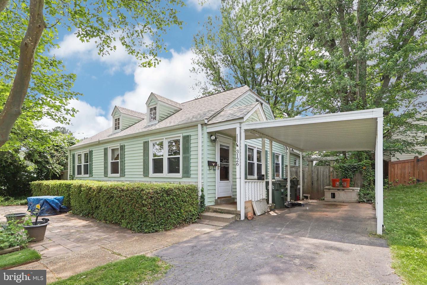 3126 WESTLEY RD, FALLS CHURCH, Virginia 22042, 3 Bedrooms Bedrooms, ,1 BathroomBathrooms,Residential,For sale,3126 WESTLEY RD,VAFX2245812 MLS # VAFX2245812