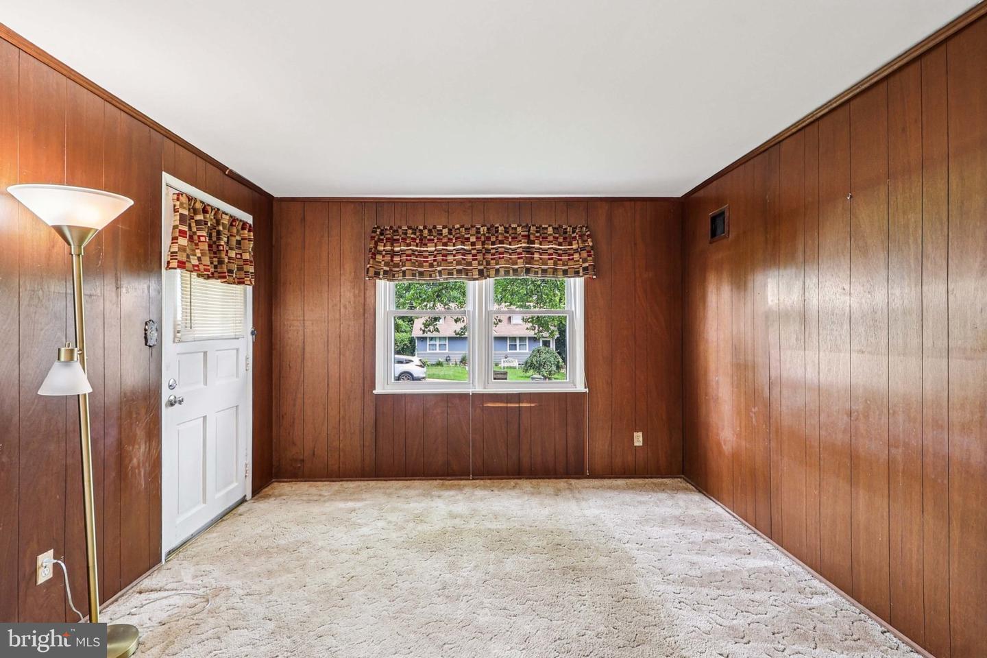 3126 WESTLEY RD, FALLS CHURCH, Virginia 22042, 3 Bedrooms Bedrooms, ,1 BathroomBathrooms,Residential,For sale,3126 WESTLEY RD,VAFX2245812 MLS # VAFX2245812
