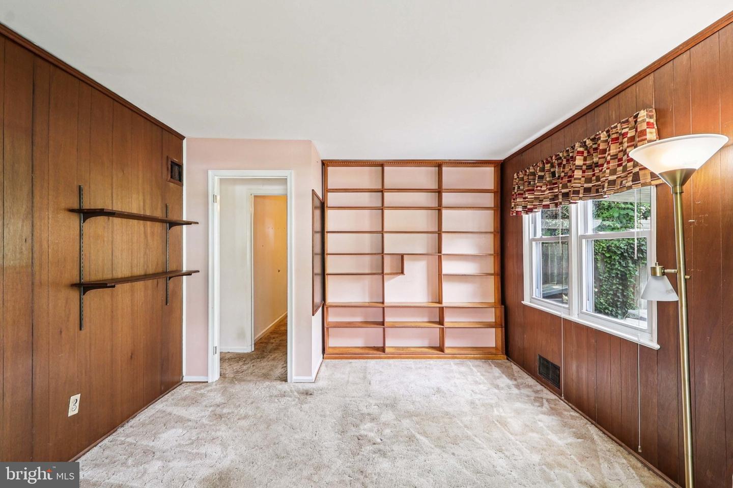 3126 WESTLEY RD, FALLS CHURCH, Virginia 22042, 3 Bedrooms Bedrooms, ,1 BathroomBathrooms,Residential,For sale,3126 WESTLEY RD,VAFX2245812 MLS # VAFX2245812