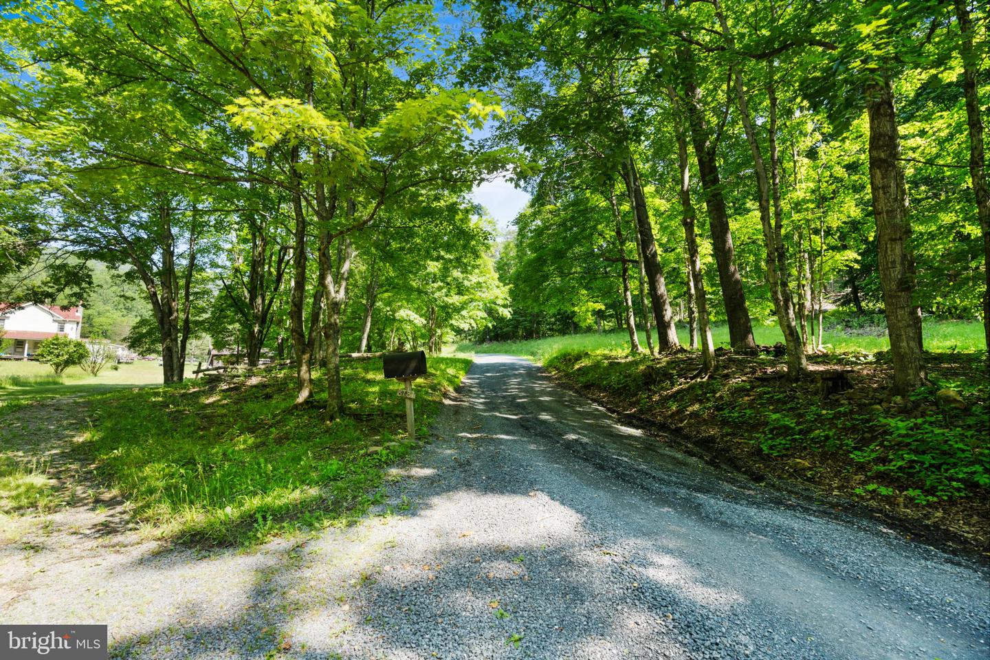 8787 CROOKED RUN RD, BASYE, Virginia 22810, 2 Bedrooms Bedrooms, ,1 BathroomBathrooms,Residential,For sale,8787 CROOKED RUN RD,VASH2011652 MLS # VASH2011652