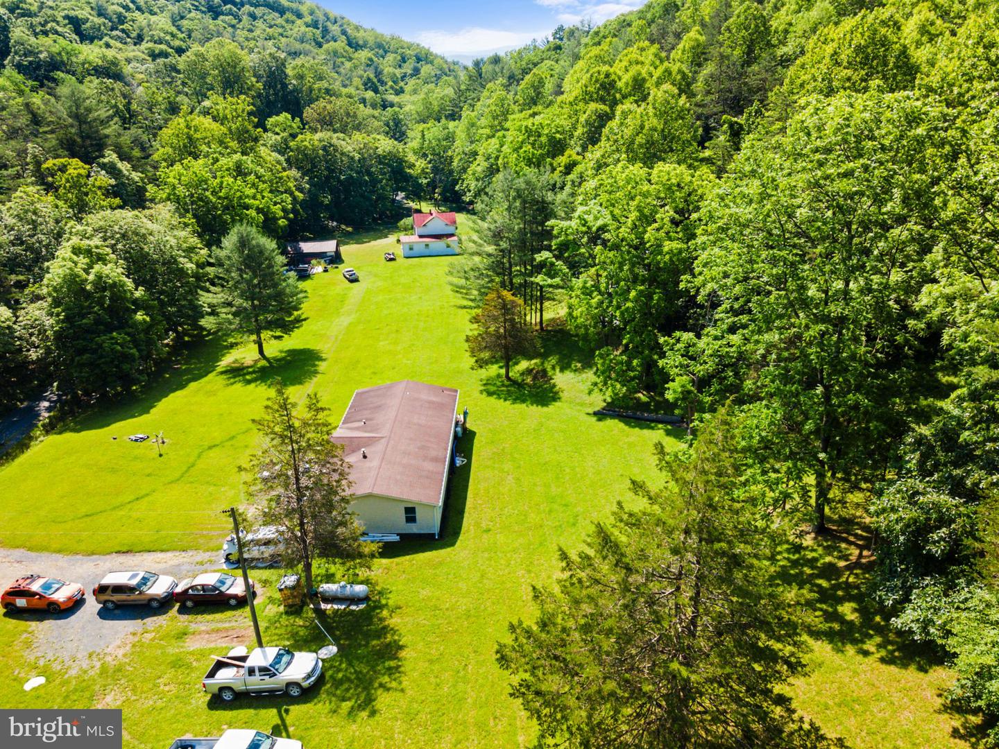 8787 CROOKED RUN RD, BASYE, Virginia 22810, 2 Bedrooms Bedrooms, ,1 BathroomBathrooms,Residential,For sale,8787 CROOKED RUN RD,VASH2011652 MLS # VASH2011652