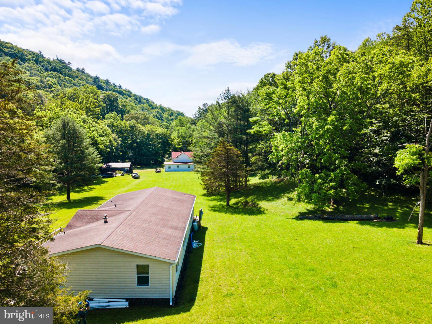 8787 CROOKED RUN RD, BASYE, Virginia 22810, 2 Bedrooms Bedrooms, ,1 BathroomBathrooms,Residential,For sale,8787 CROOKED RUN RD,VASH2011652 MLS # VASH2011652