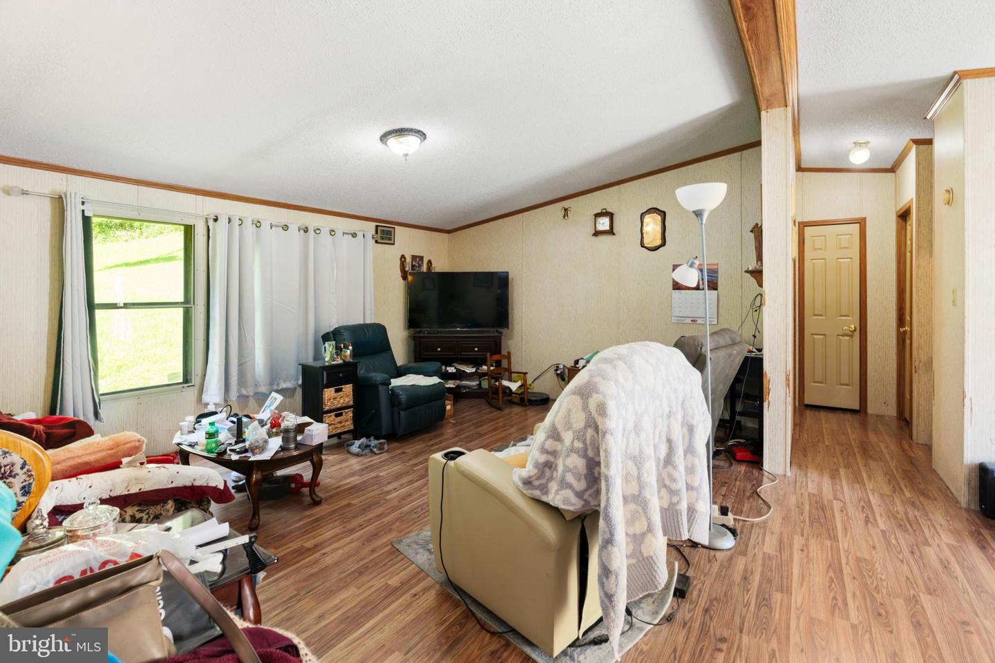 8787 CROOKED RUN RD, BASYE, Virginia 22810, 2 Bedrooms Bedrooms, ,1 BathroomBathrooms,Residential,For sale,8787 CROOKED RUN RD,VASH2011652 MLS # VASH2011652