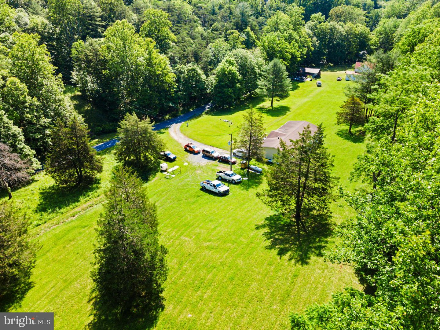 8787 CROOKED RUN RD, BASYE, Virginia 22810, 2 Bedrooms Bedrooms, ,1 BathroomBathrooms,Residential,For sale,8787 CROOKED RUN RD,VASH2011652 MLS # VASH2011652