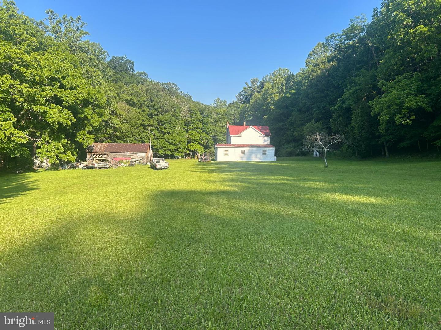 8787 CROOKED RUN RD, BASYE, Virginia 22810, 2 Bedrooms Bedrooms, ,1 BathroomBathrooms,Residential,For sale,8787 CROOKED RUN RD,VASH2011652 MLS # VASH2011652