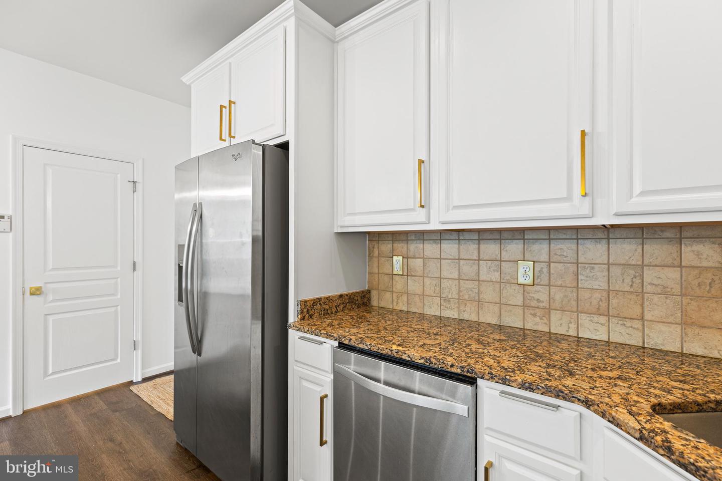 14842 MASON CREEK CIR, WOODBRIDGE, Virginia 22191, 3 Bedrooms Bedrooms, ,2 BathroomsBathrooms,Residential,For sale,14842 MASON CREEK CIR,VAPW2096434 MLS # VAPW2096434