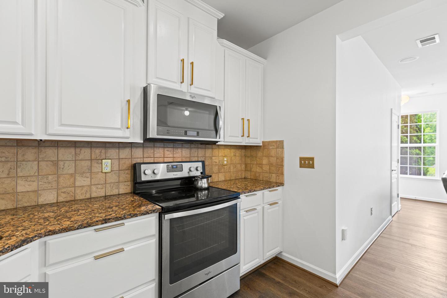 14842 MASON CREEK CIR, WOODBRIDGE, Virginia 22191, 3 Bedrooms Bedrooms, ,2 BathroomsBathrooms,Residential,For sale,14842 MASON CREEK CIR,VAPW2096434 MLS # VAPW2096434