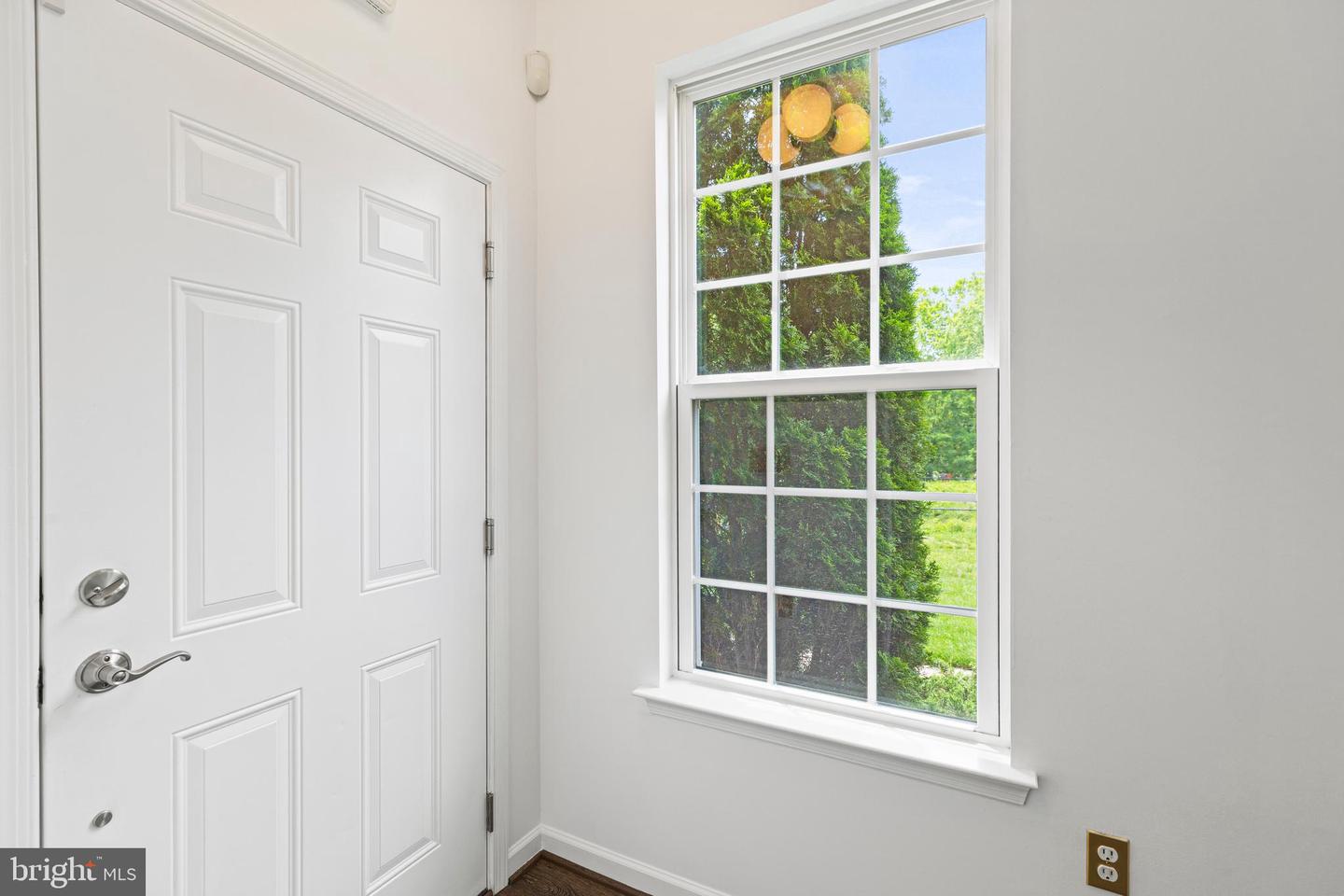 14842 MASON CREEK CIR, WOODBRIDGE, Virginia 22191, 3 Bedrooms Bedrooms, ,2 BathroomsBathrooms,Residential,For sale,14842 MASON CREEK CIR,VAPW2096434 MLS # VAPW2096434