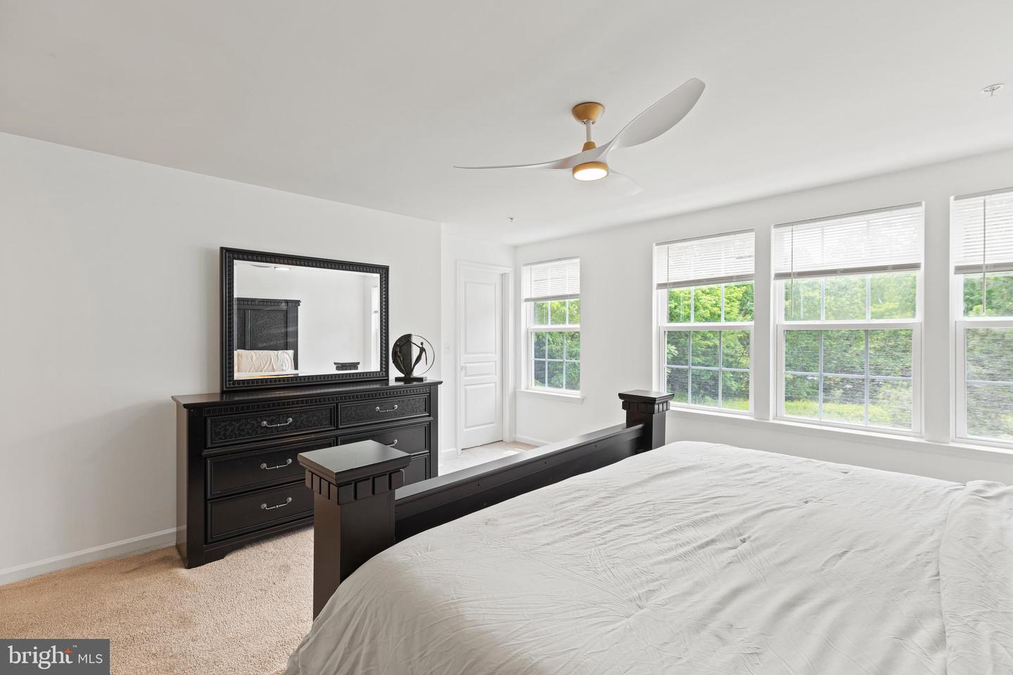 14842 MASON CREEK CIR, WOODBRIDGE, Virginia 22191, 3 Bedrooms Bedrooms, ,2 BathroomsBathrooms,Residential,For sale,14842 MASON CREEK CIR,VAPW2096434 MLS # VAPW2096434