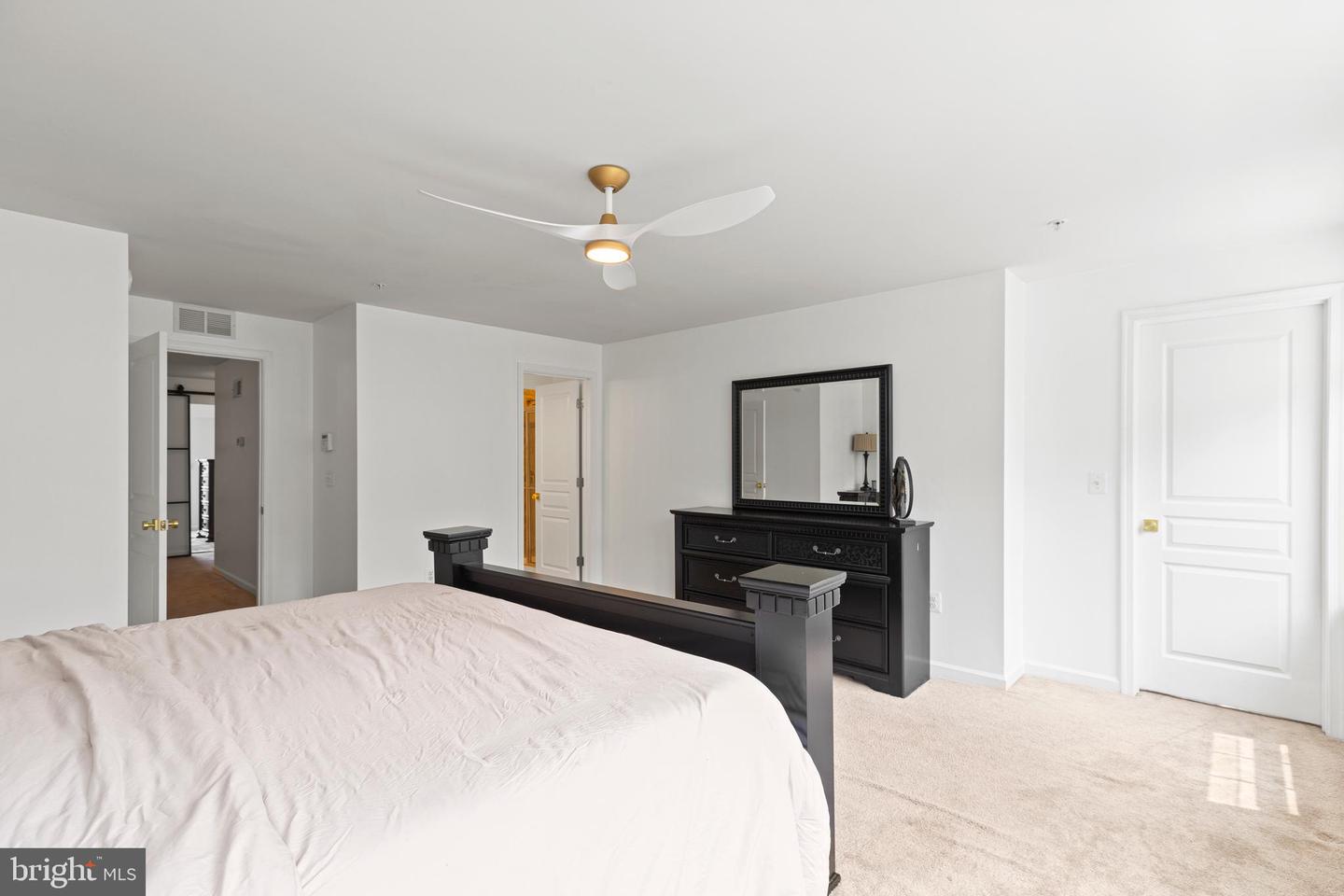 14842 MASON CREEK CIR, WOODBRIDGE, Virginia 22191, 3 Bedrooms Bedrooms, ,2 BathroomsBathrooms,Residential,For sale,14842 MASON CREEK CIR,VAPW2096434 MLS # VAPW2096434