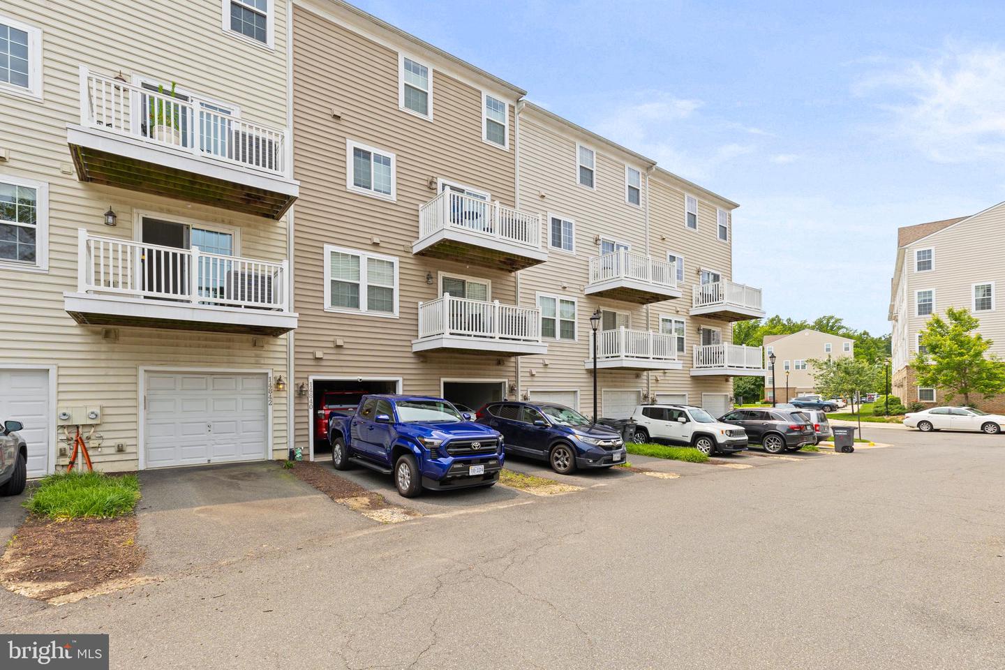 14842 MASON CREEK CIR, WOODBRIDGE, Virginia 22191, 3 Bedrooms Bedrooms, ,2 BathroomsBathrooms,Residential,For sale,14842 MASON CREEK CIR,VAPW2096434 MLS # VAPW2096434