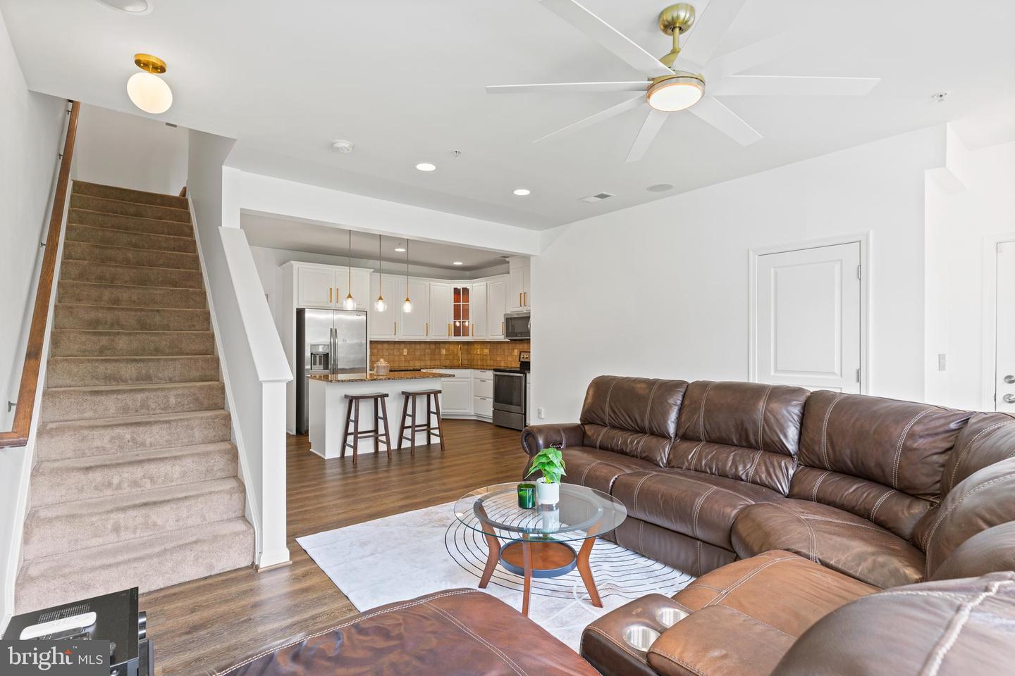 14842 MASON CREEK CIR, WOODBRIDGE, Virginia 22191, 3 Bedrooms Bedrooms, ,2 BathroomsBathrooms,Residential,For sale,14842 MASON CREEK CIR,VAPW2096434 MLS # VAPW2096434