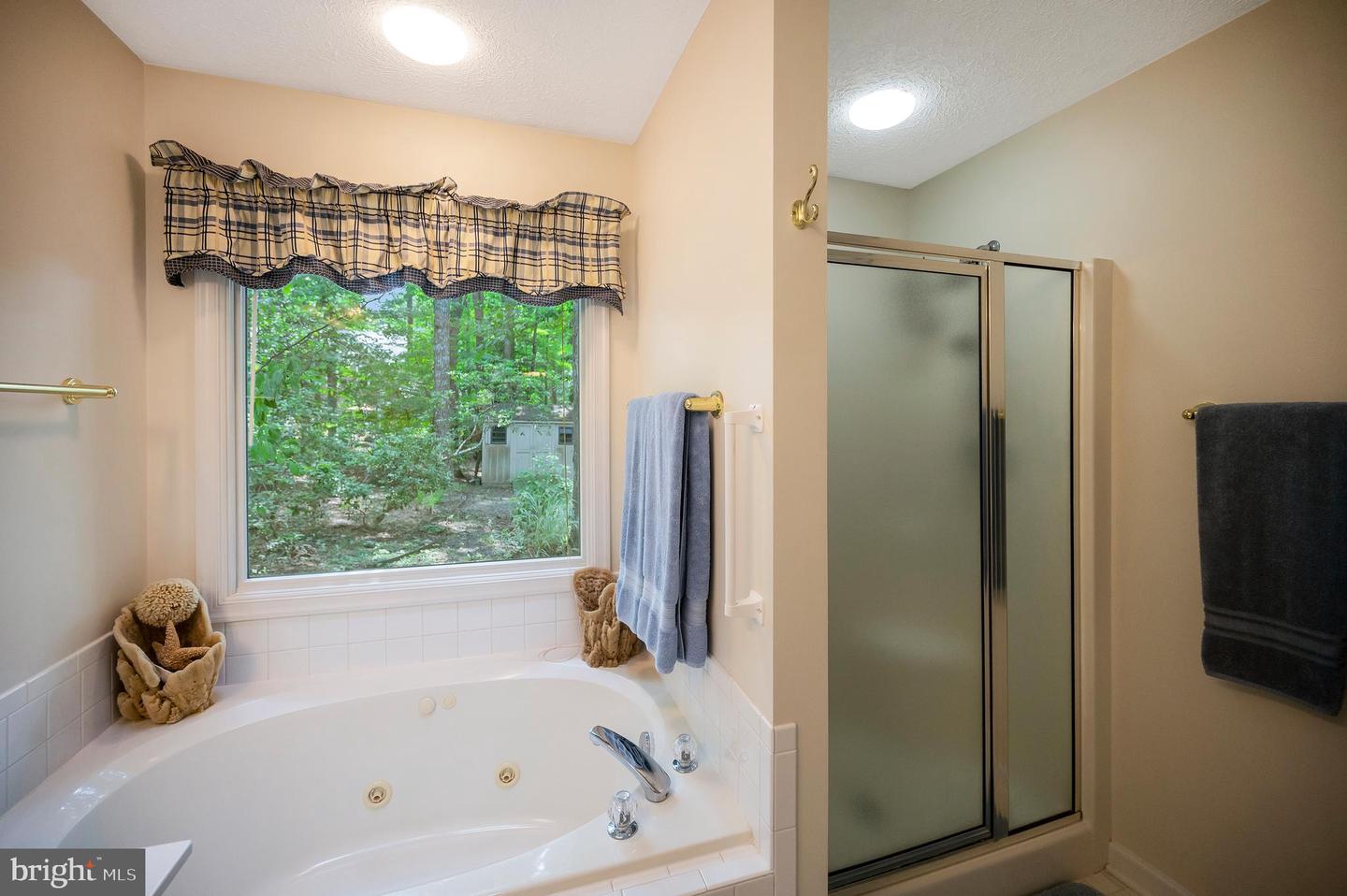 140 JEFFERSON AVE, LOCUST GROVE, Virginia 22508, 3 Bedrooms Bedrooms, ,2 BathroomsBathrooms,Residential,For sale,140 JEFFERSON AVE,VAOR2009876 MLS # VAOR2009876