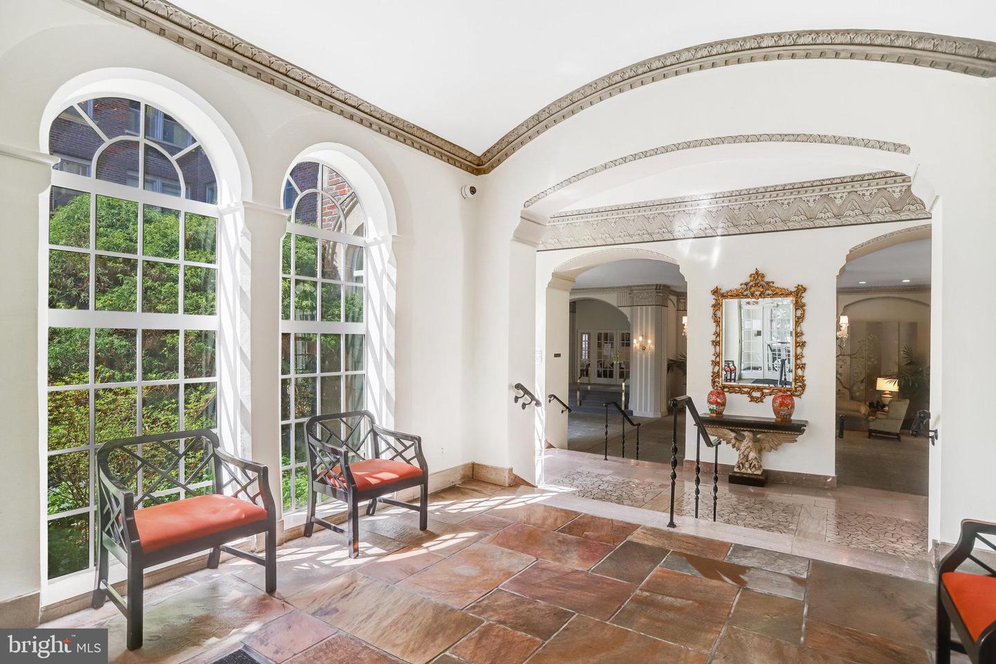 4000 CATHEDRAL AVE NW #406B, WASHINGTON, District Of Columbia 20016, 2 Bedrooms Bedrooms, ,1 BathroomBathrooms,Residential,For sale,4000 CATHEDRAL AVE NW #406B,DCDC2204460 MLS # DCDC2204460
