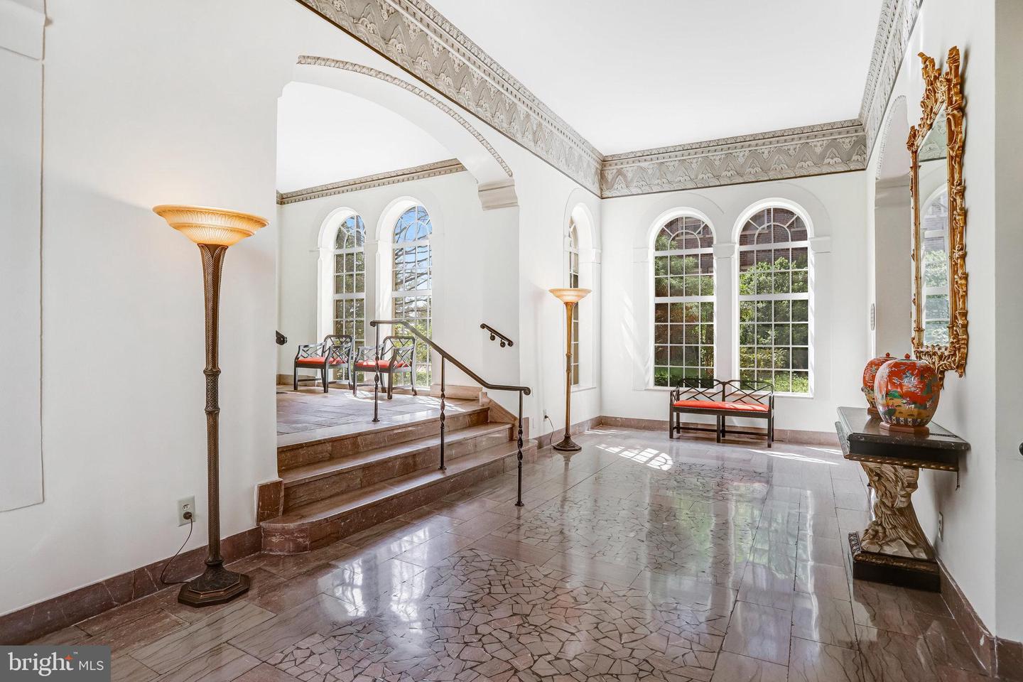 4000 CATHEDRAL AVE NW #406B, WASHINGTON, District Of Columbia 20016, 2 Bedrooms Bedrooms, ,1 BathroomBathrooms,Residential,For sale,4000 CATHEDRAL AVE NW #406B,DCDC2204460 MLS # DCDC2204460