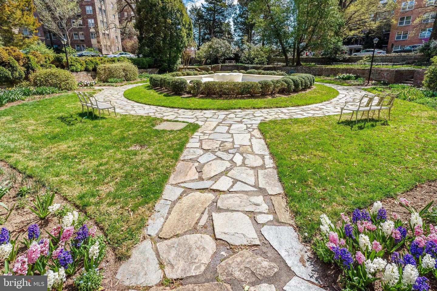4000 CATHEDRAL AVE NW #406B, WASHINGTON, District Of Columbia 20016, 2 Bedrooms Bedrooms, ,1 BathroomBathrooms,Residential,For sale,4000 CATHEDRAL AVE NW #406B,DCDC2204460 MLS # DCDC2204460