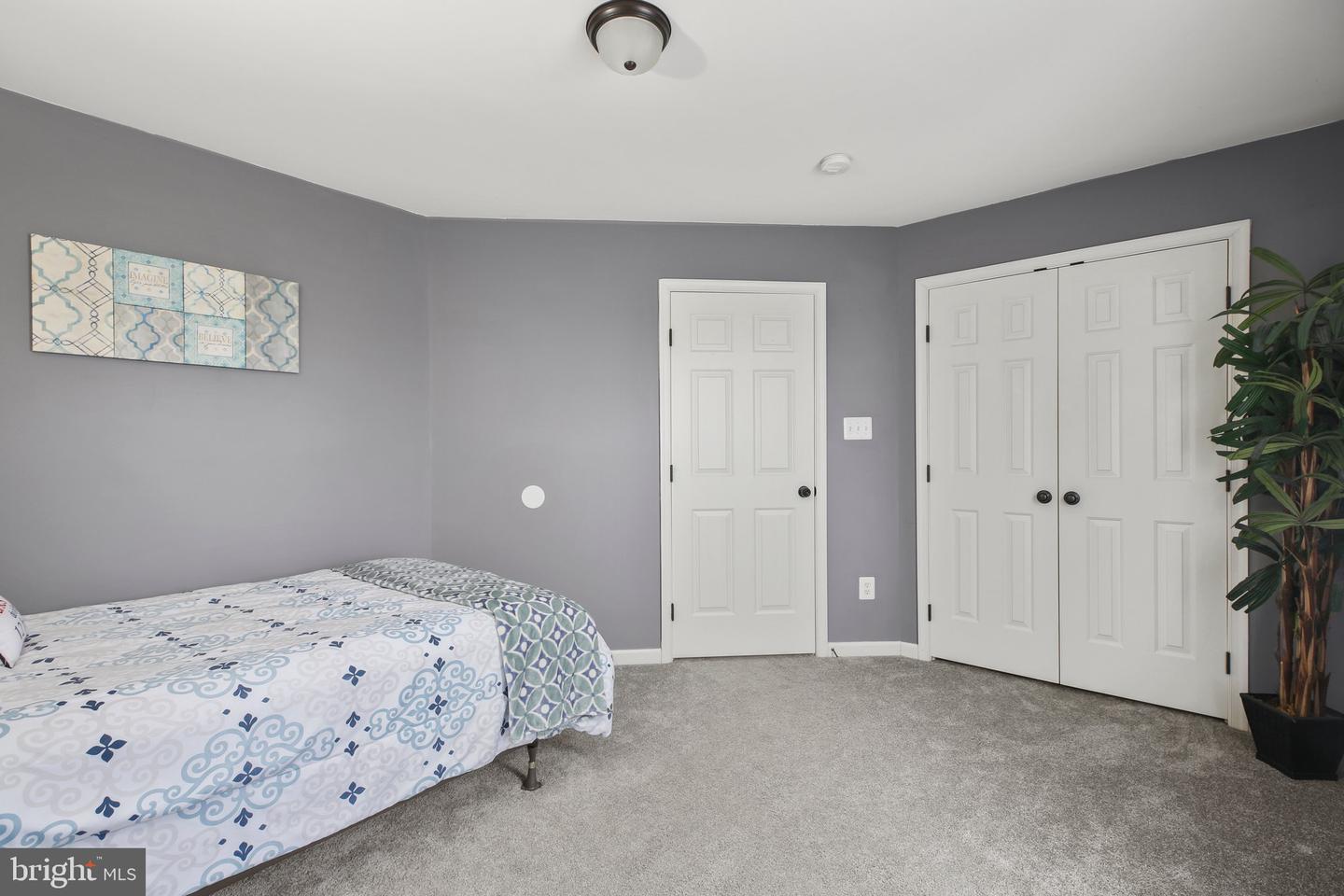5233 WINDBREAK DR, FREDERICKSBURG, Virginia 22407, 4 Bedrooms Bedrooms, ,2 BathroomsBathrooms,Residential,For sale,5233 WINDBREAK DR,VASP2033776 MLS # VASP2033776