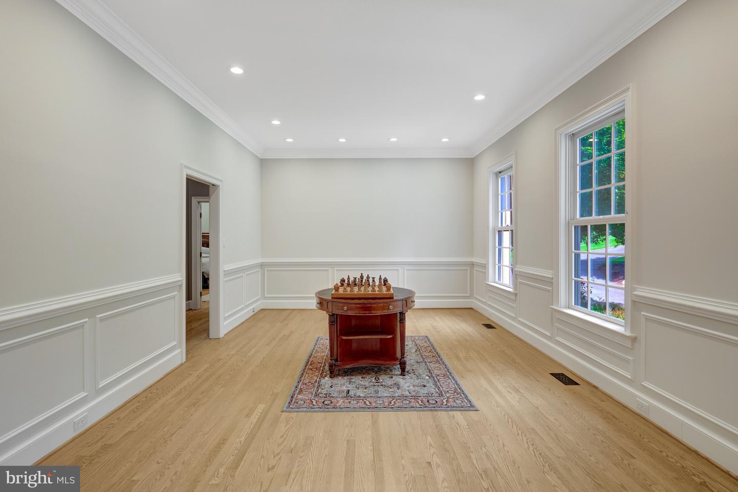 180 RIVER PARK DR, GREAT FALLS, Virginia 22066, 10 Bedrooms Bedrooms, ,8 BathroomsBathrooms,Residential,For sale,180 RIVER PARK DR,VAFX2245536 MLS # VAFX2245536