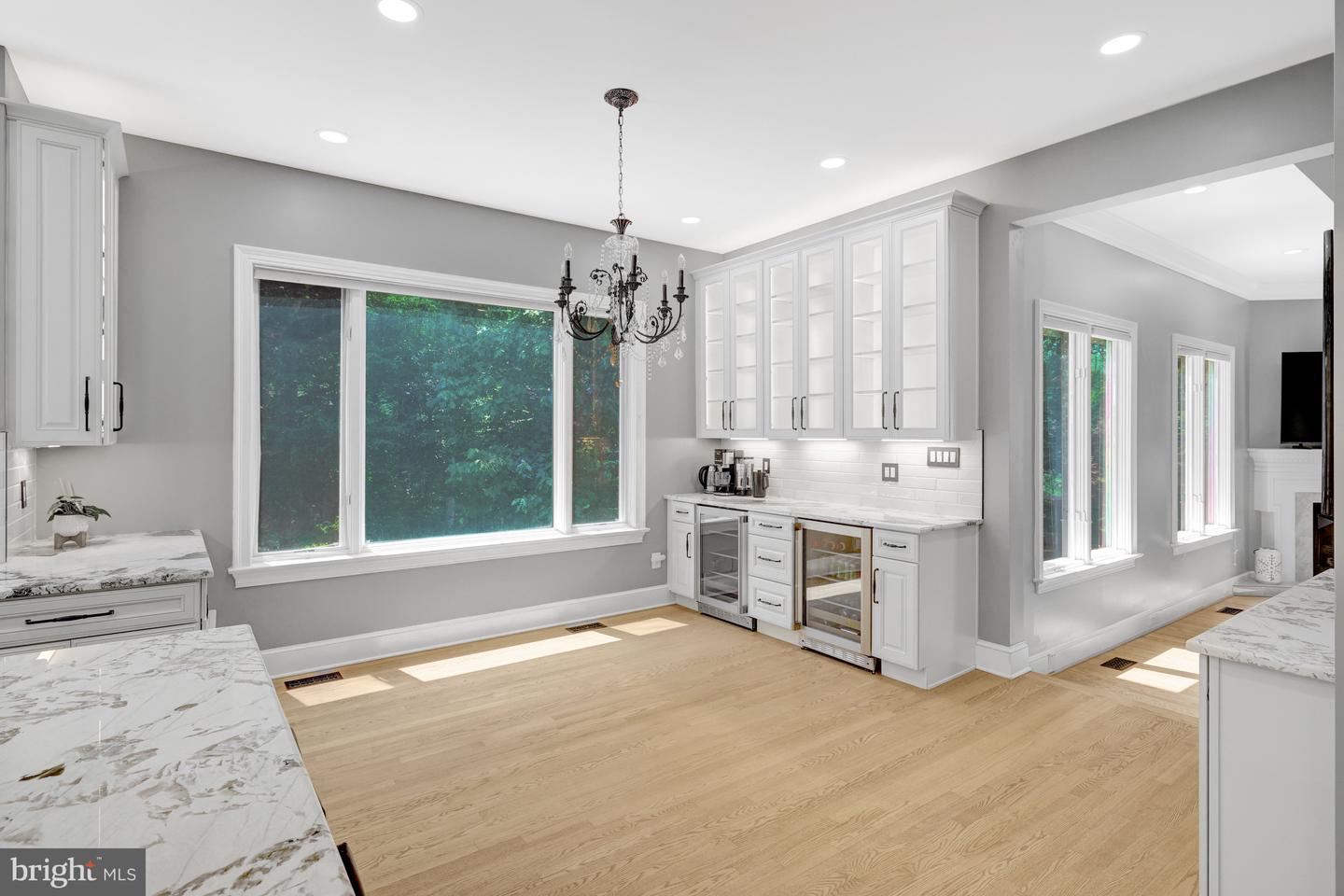 180 RIVER PARK DR, GREAT FALLS, Virginia 22066, 10 Bedrooms Bedrooms, ,8 BathroomsBathrooms,Residential,For sale,180 RIVER PARK DR,VAFX2245536 MLS # VAFX2245536