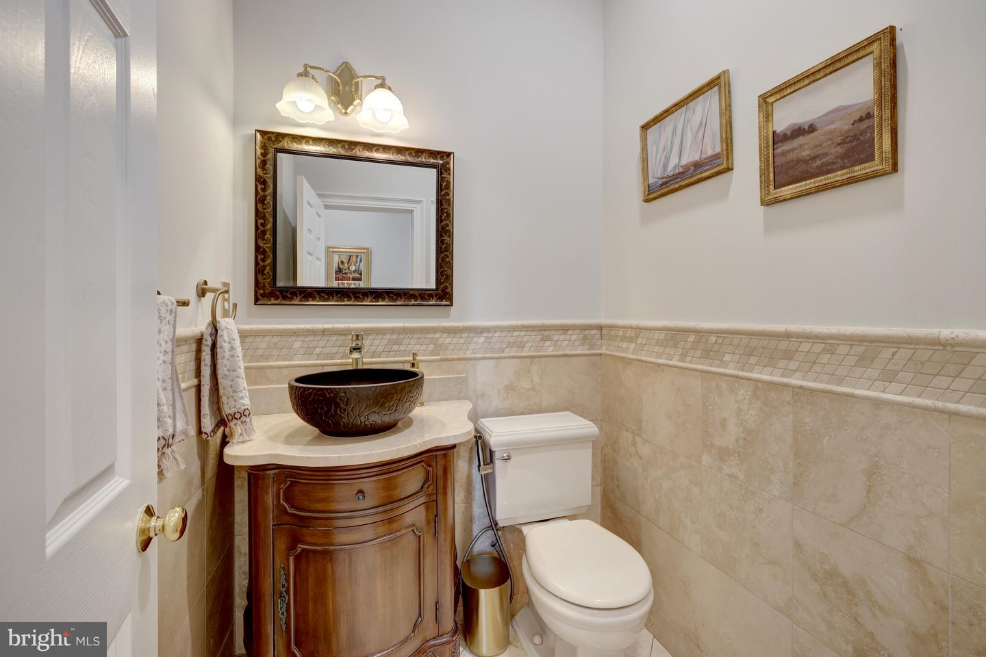 180 RIVER PARK DR, GREAT FALLS, Virginia 22066, 10 Bedrooms Bedrooms, ,8 BathroomsBathrooms,Residential,For sale,180 RIVER PARK DR,VAFX2245536 MLS # VAFX2245536