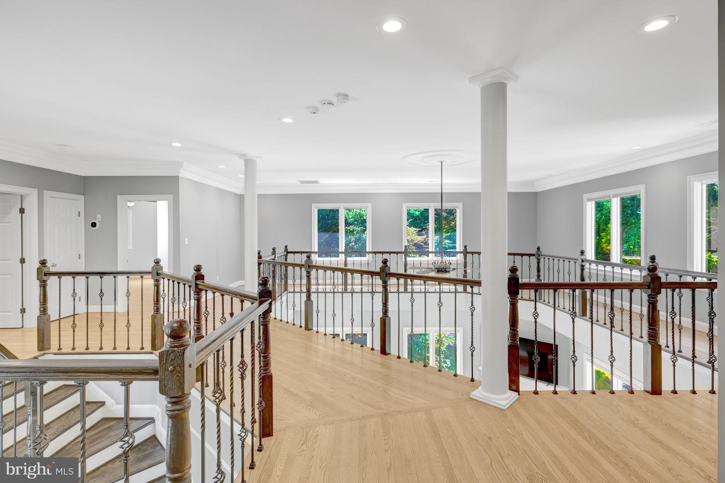 180 RIVER PARK DR, GREAT FALLS, Virginia 22066, 10 Bedrooms Bedrooms, ,8 BathroomsBathrooms,Residential,For sale,180 RIVER PARK DR,VAFX2245536 MLS # VAFX2245536