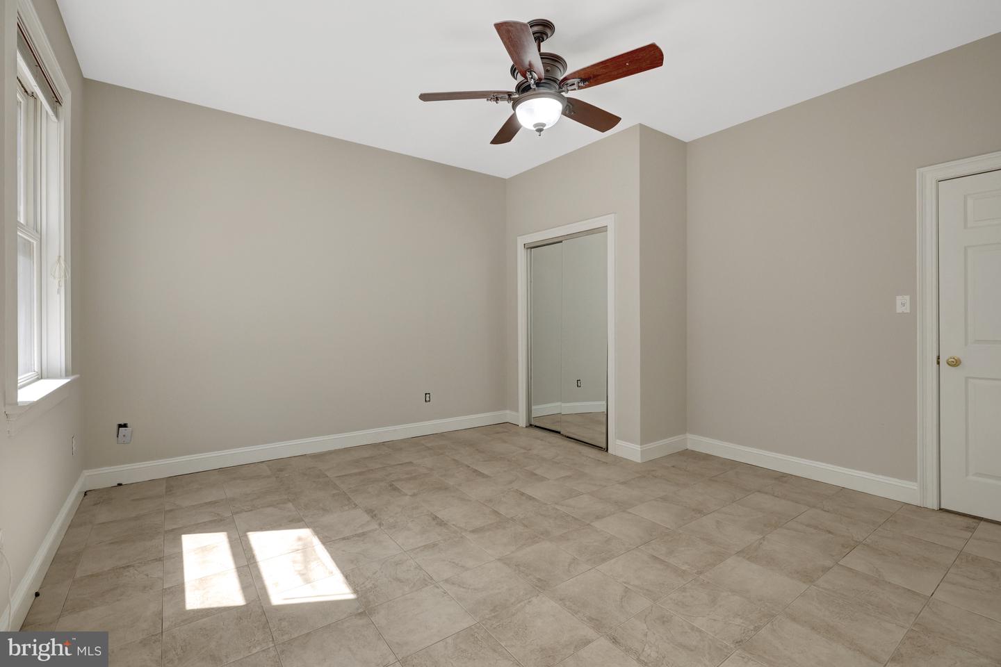 180 RIVER PARK DR, GREAT FALLS, Virginia 22066, 10 Bedrooms Bedrooms, ,8 BathroomsBathrooms,Residential,For sale,180 RIVER PARK DR,VAFX2245536 MLS # VAFX2245536