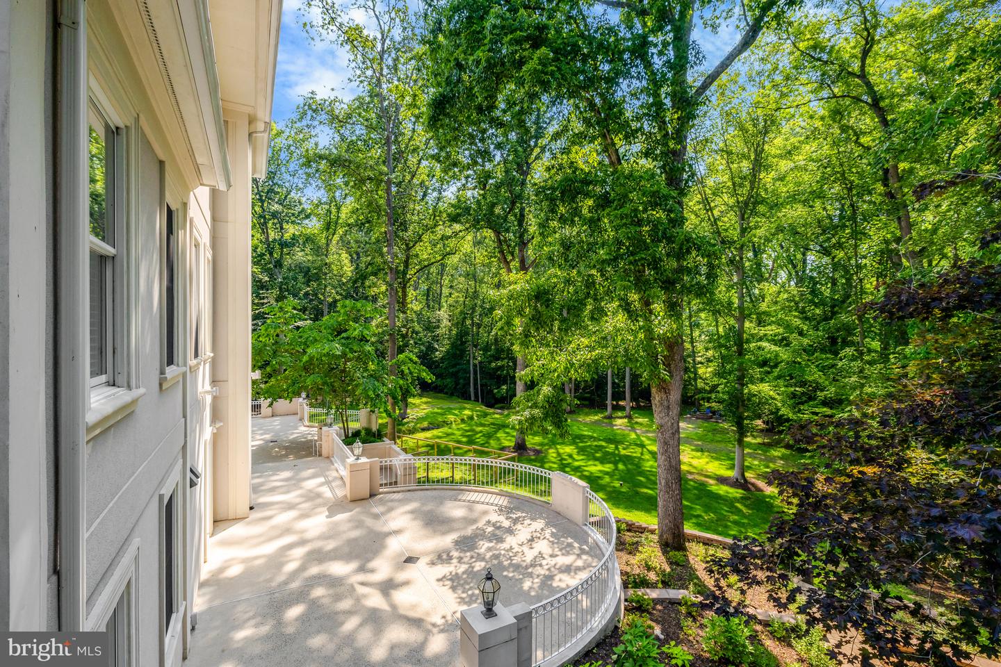 180 RIVER PARK DR, GREAT FALLS, Virginia 22066, 10 Bedrooms Bedrooms, ,8 BathroomsBathrooms,Residential,For sale,180 RIVER PARK DR,VAFX2245536 MLS # VAFX2245536