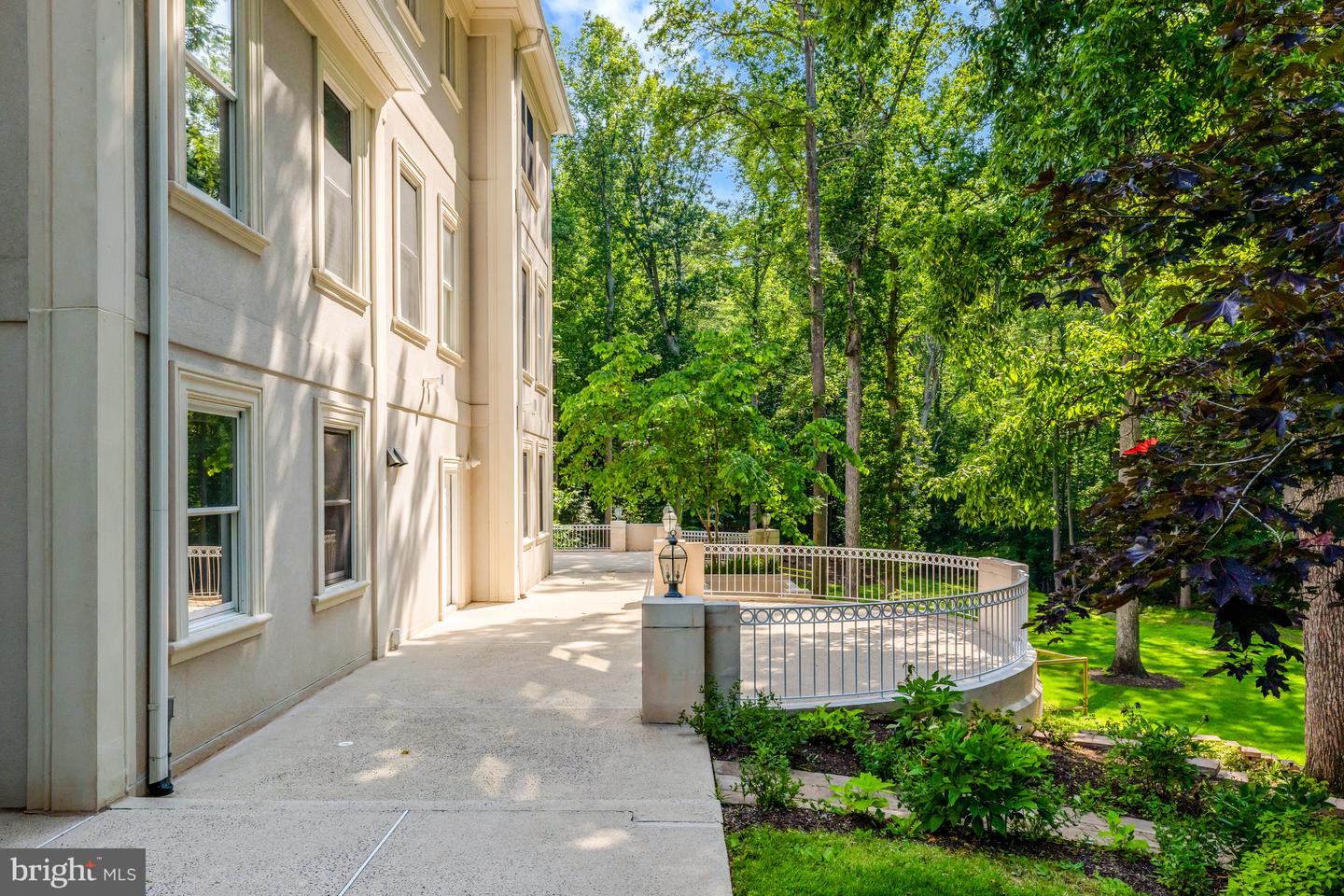 180 RIVER PARK DR, GREAT FALLS, Virginia 22066, 10 Bedrooms Bedrooms, ,8 BathroomsBathrooms,Residential,For sale,180 RIVER PARK DR,VAFX2245536 MLS # VAFX2245536